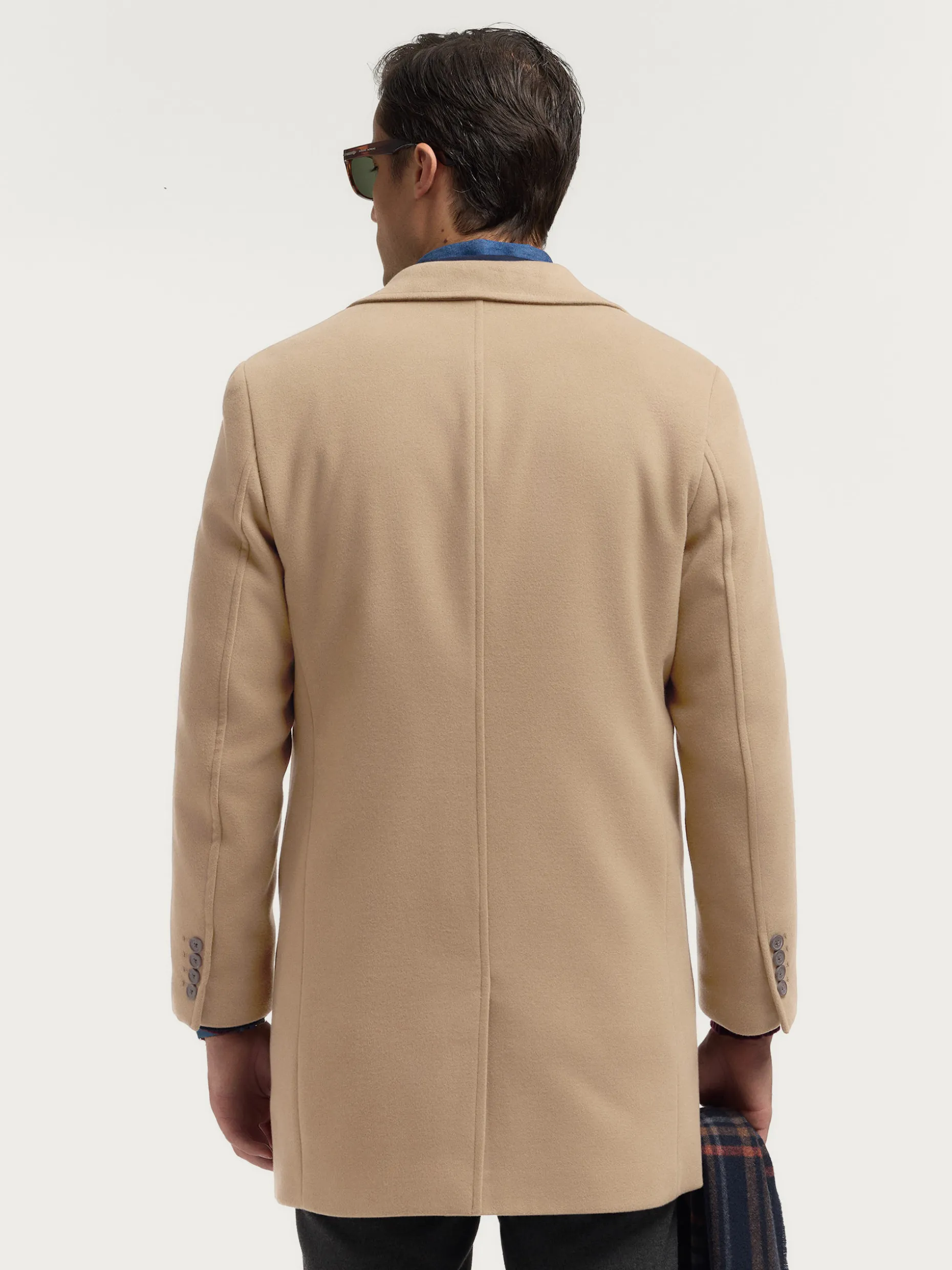 Moon Cappotto con Cappuccio Morbido - Design Elegante di Alvaro Moreno, Giacca Invernale a Stile Minimalista 

(：，
