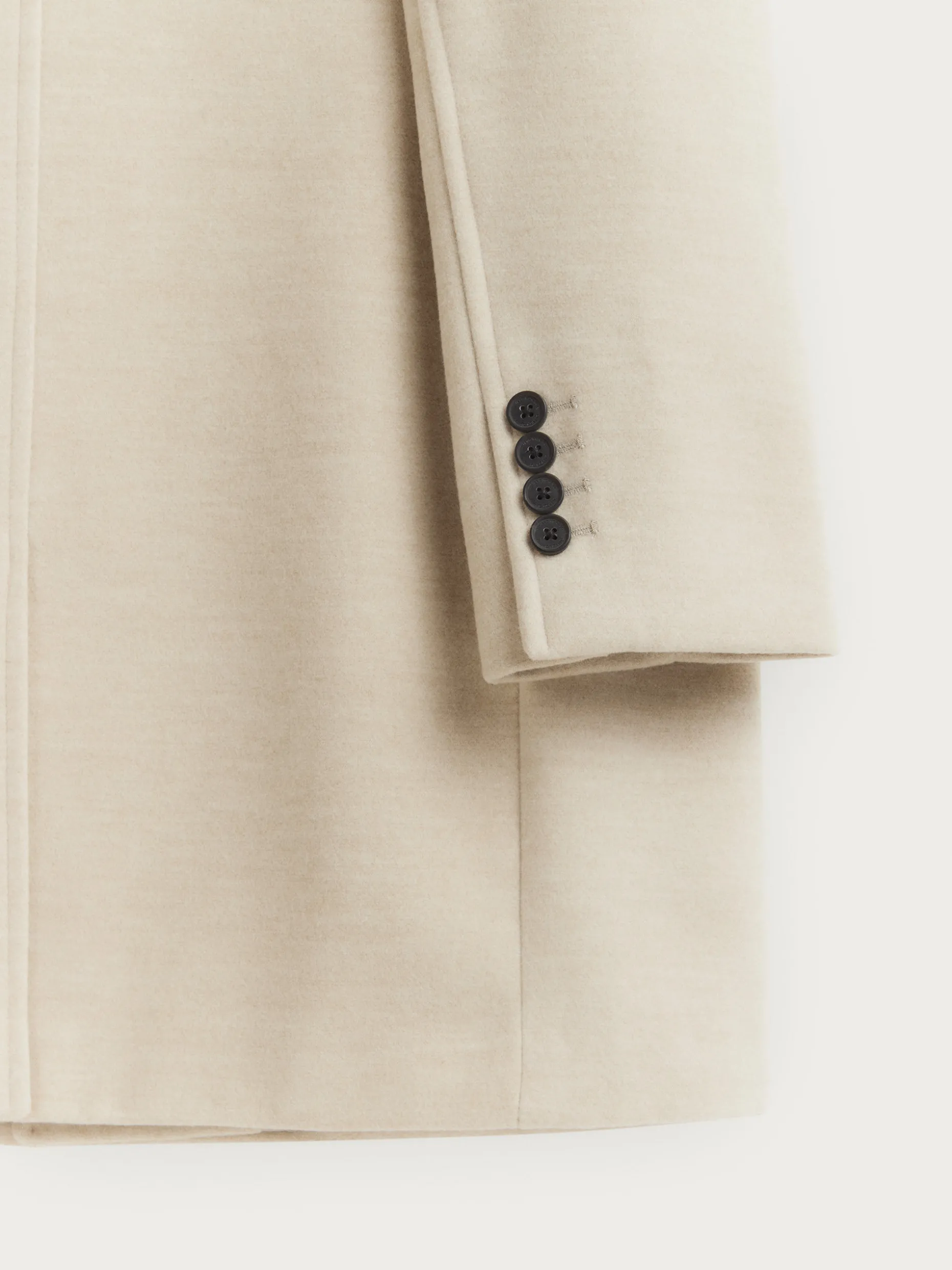 Cappotto Moon Invernale - Design Moderno di Alvaro Moreno | Edizione Outlet Esclusiva