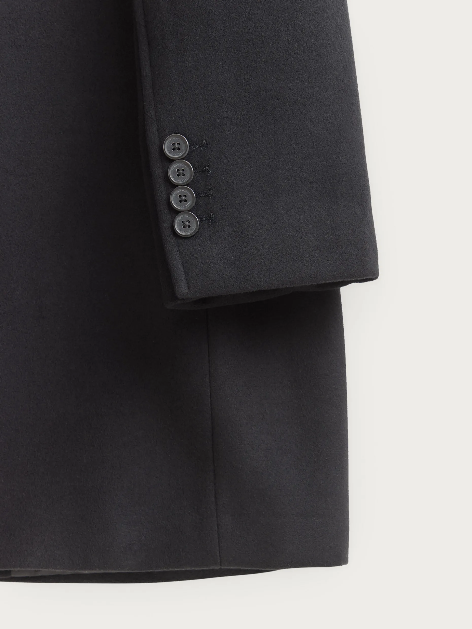 Cappotto Moon | Giaccone Invernale Alvaro Moreno Collectione - Design Avanguardista in Lana Merino Sostenibile, Nero Antracite Edizione Inverno 2024