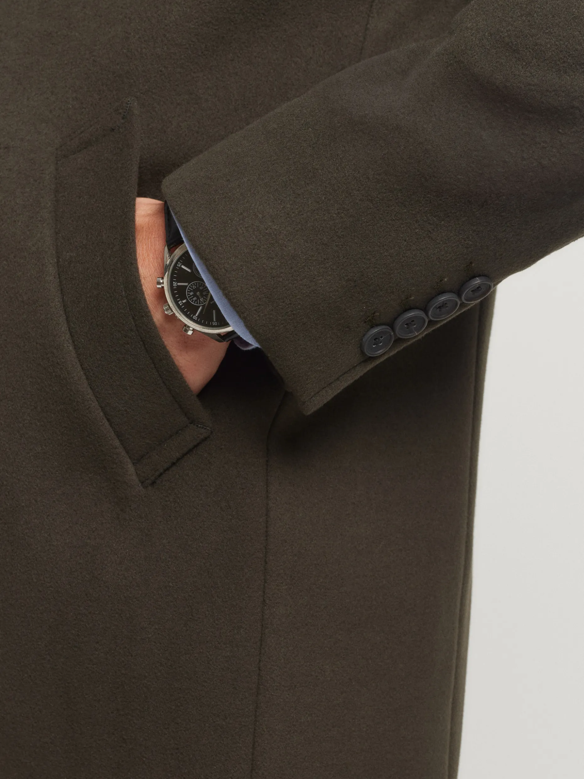 Cappotto Moon - Giacca Invernale Casual Elegante con Cappuccio | Collezione Inverno 2024 di Alvaro Moreno Moda