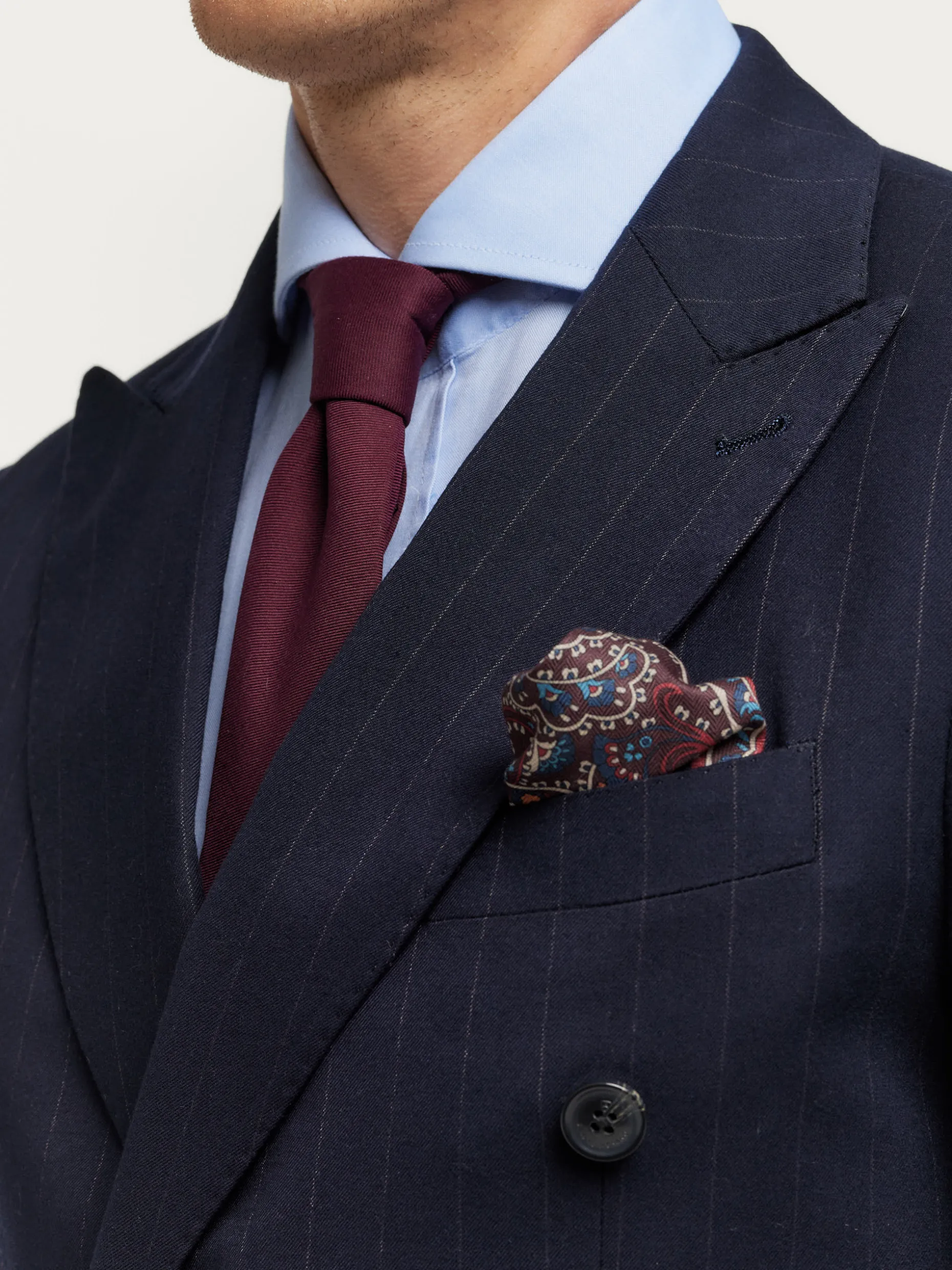 Giacca Stile Americana con Design Iconico - Collezione Duomo  
Edizione Speciale Diplo by Alvaro Moreno  
Moda Uomo Premium per Look Metropolitano