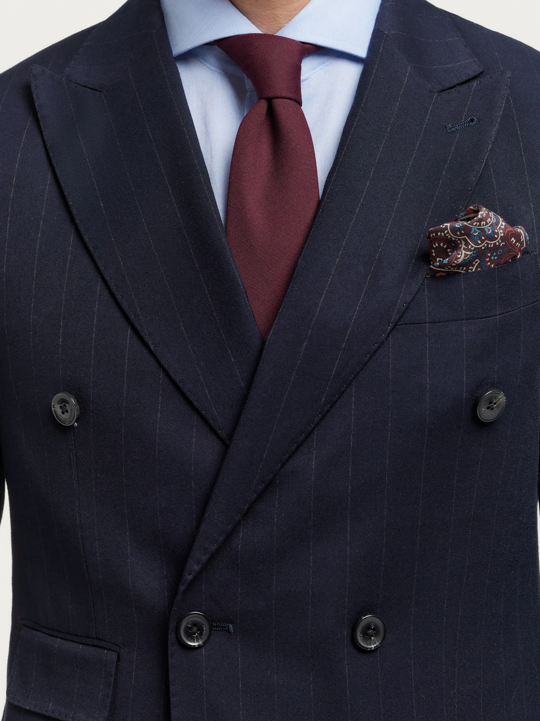 Giacca Stile Americana con Design Iconico - Collezione Duomo  
Edizione Speciale Diplo by Alvaro Moreno  
Moda Uomo Premium per Look Metropolitano