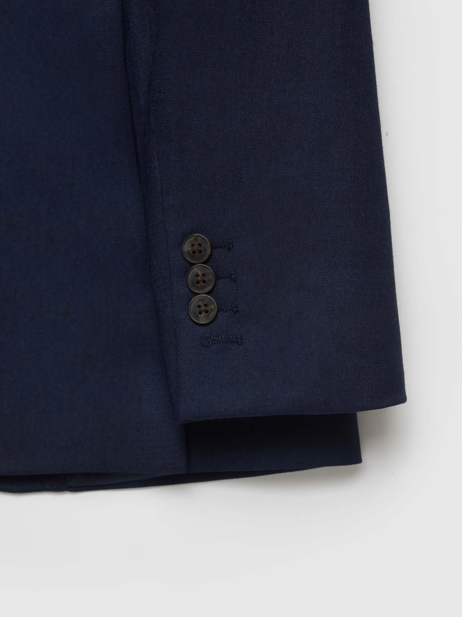 Saldi di Alvaro Moreno: T-shirt Americana in Filo Singolo con Offerta Imperdibile!