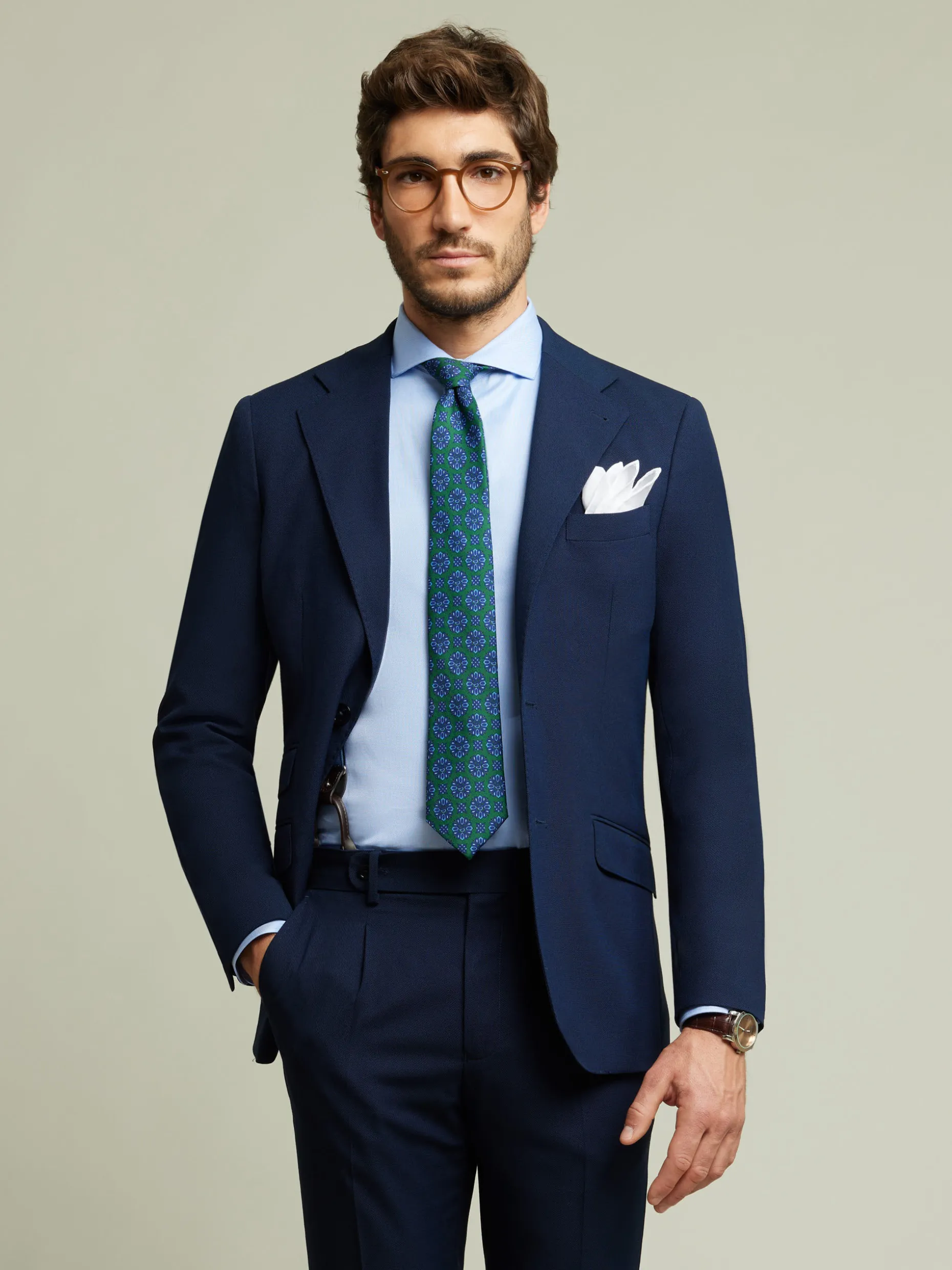 Alvaro Moreno: Stile Autentico Americana per Influencer con Prezzi Sorprendenti!