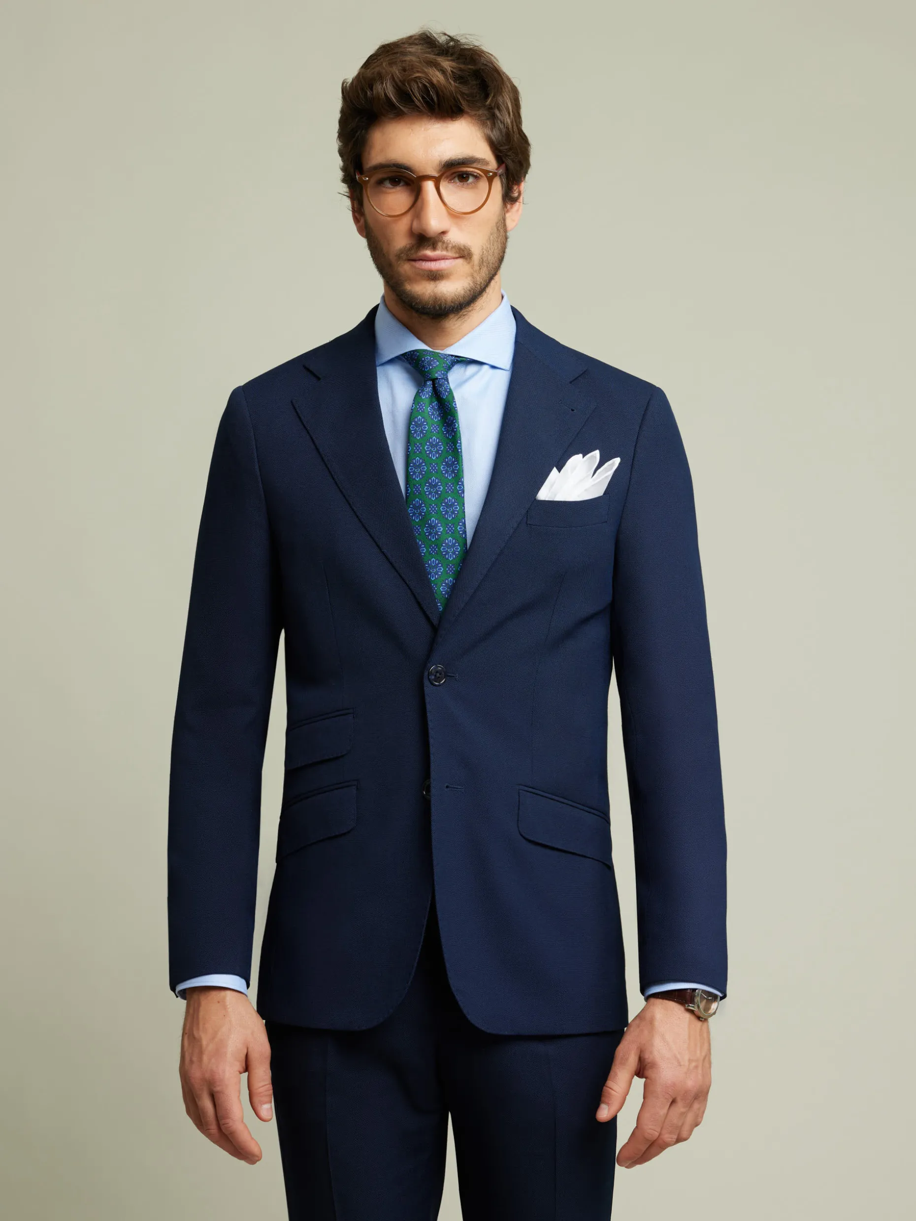 Alvaro Moreno: Stile Autentico Americana per Influencer con Prezzi Sorprendenti!