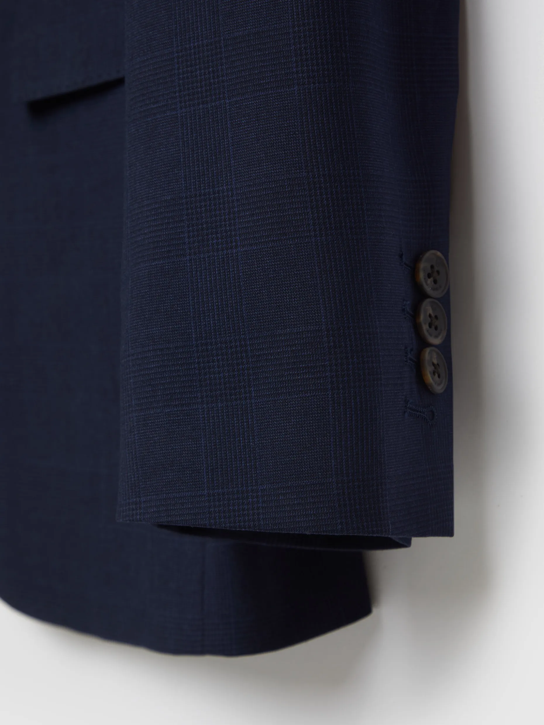 Giacca Americana Elegante in Cotone - Stile Milano di Alvaro Moreno a Prezzo Accessibile

(：，，