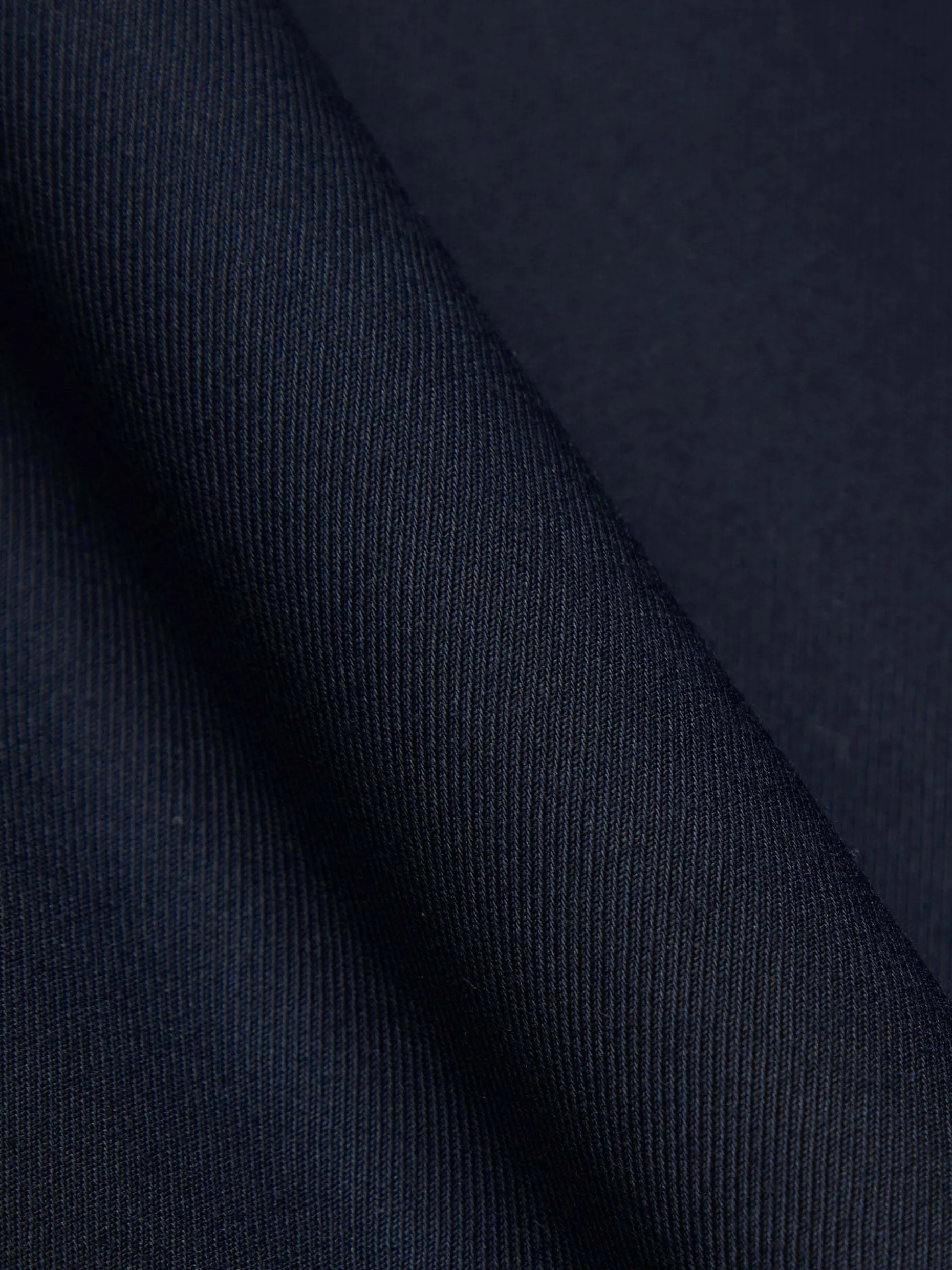 Tessuto Spigato Stile Americana | Collezione Premium di Alvaro Moreno