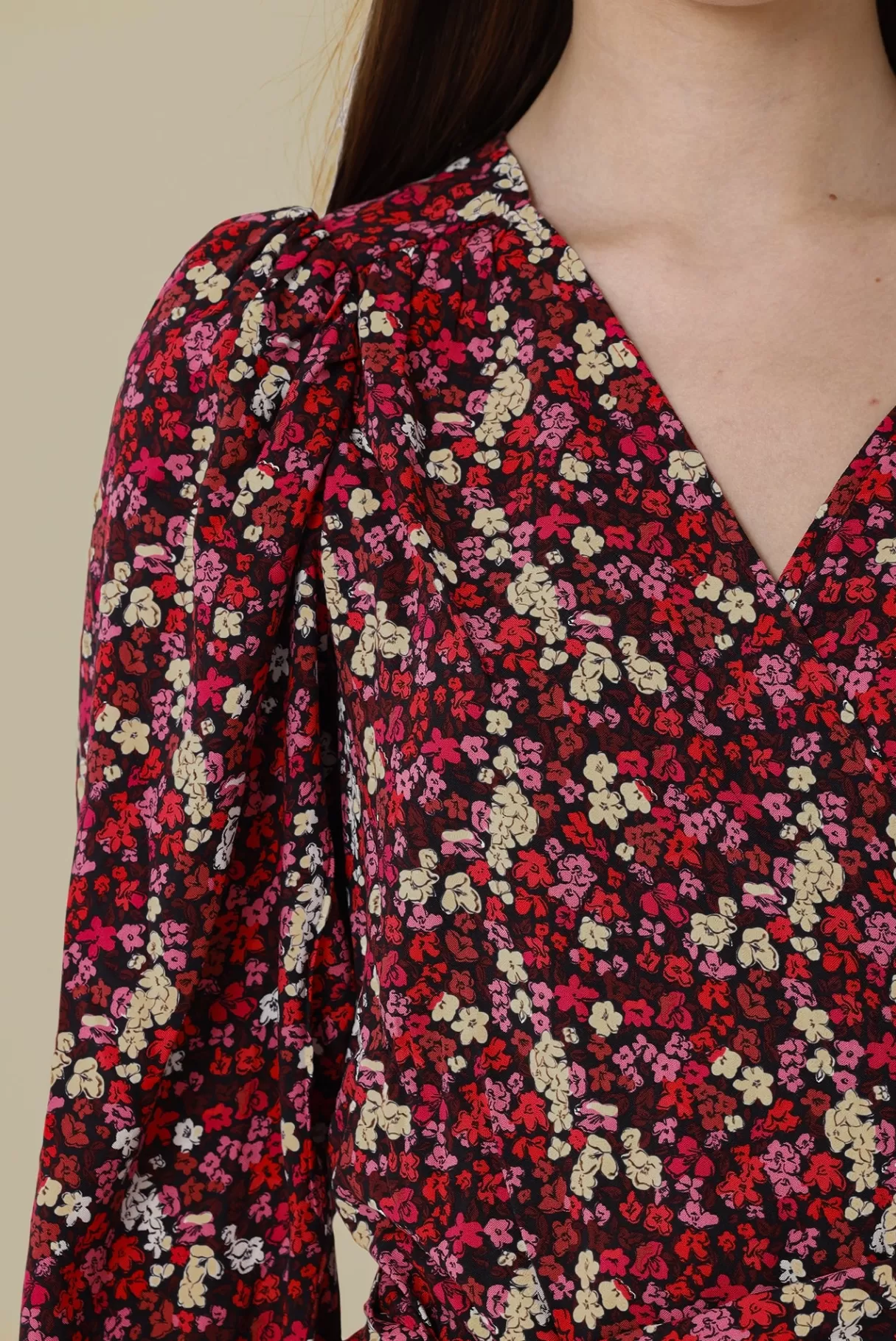 NAF NAF - Camicetta Elegante Charlotte con Fantasia Floreale, Moda Primavera/Estiva
