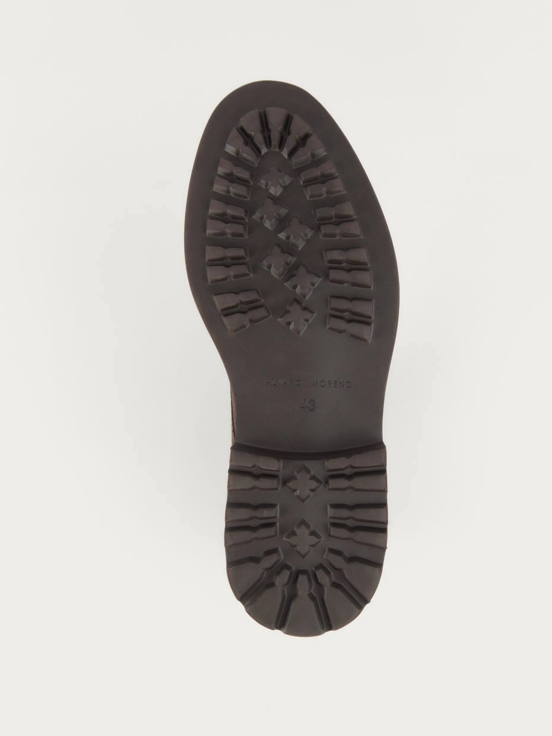 Stivaletto Uomo in Pelle Scamosciata Marrone con Suola Antiscivolo - Design Moderno di Alvaro Moreno 

(：，，，。。)