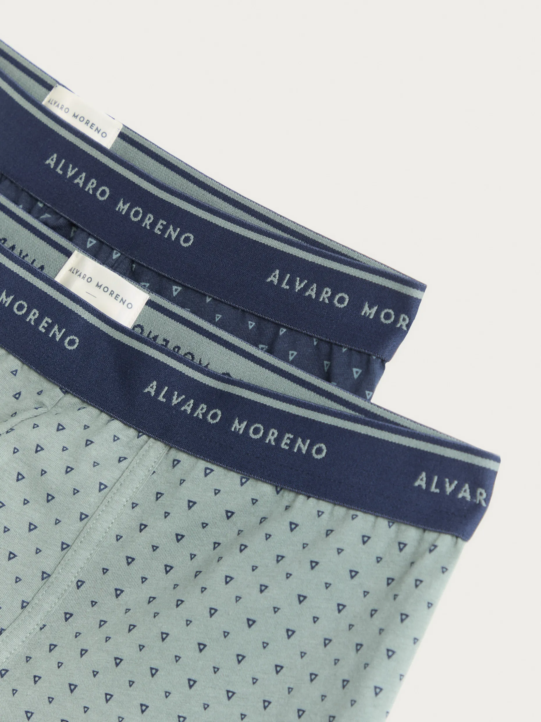 Alvaro Moreno Mutande Boxer a Triangolo - Nuova Collezione 2024 con Design Anatomico in Microfibra Elasticizzata, Comode e Traspiranti per Uso Quotidiano, Disponibili in 7 Tonalità Unisex