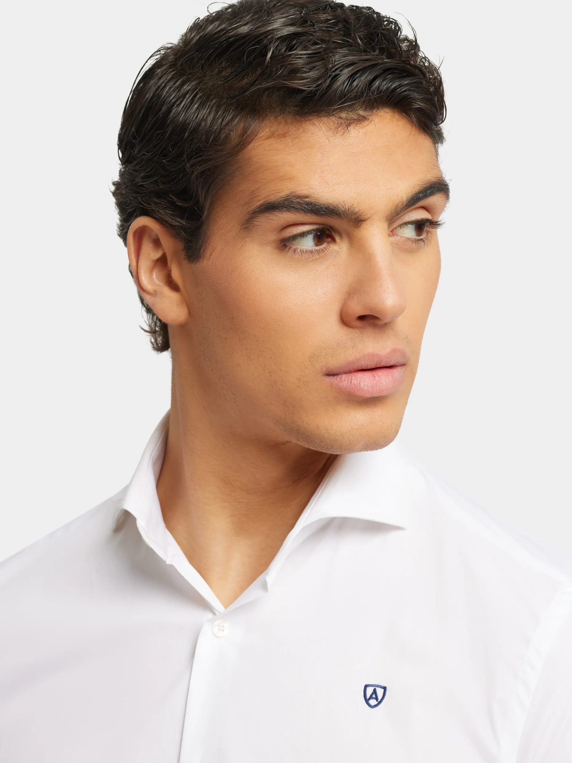 Camicia Conforto Filo a Filo Premium · Ultima Creazione di Alvaro Moreno · Capo Stilistico in Tessuto Traspirante