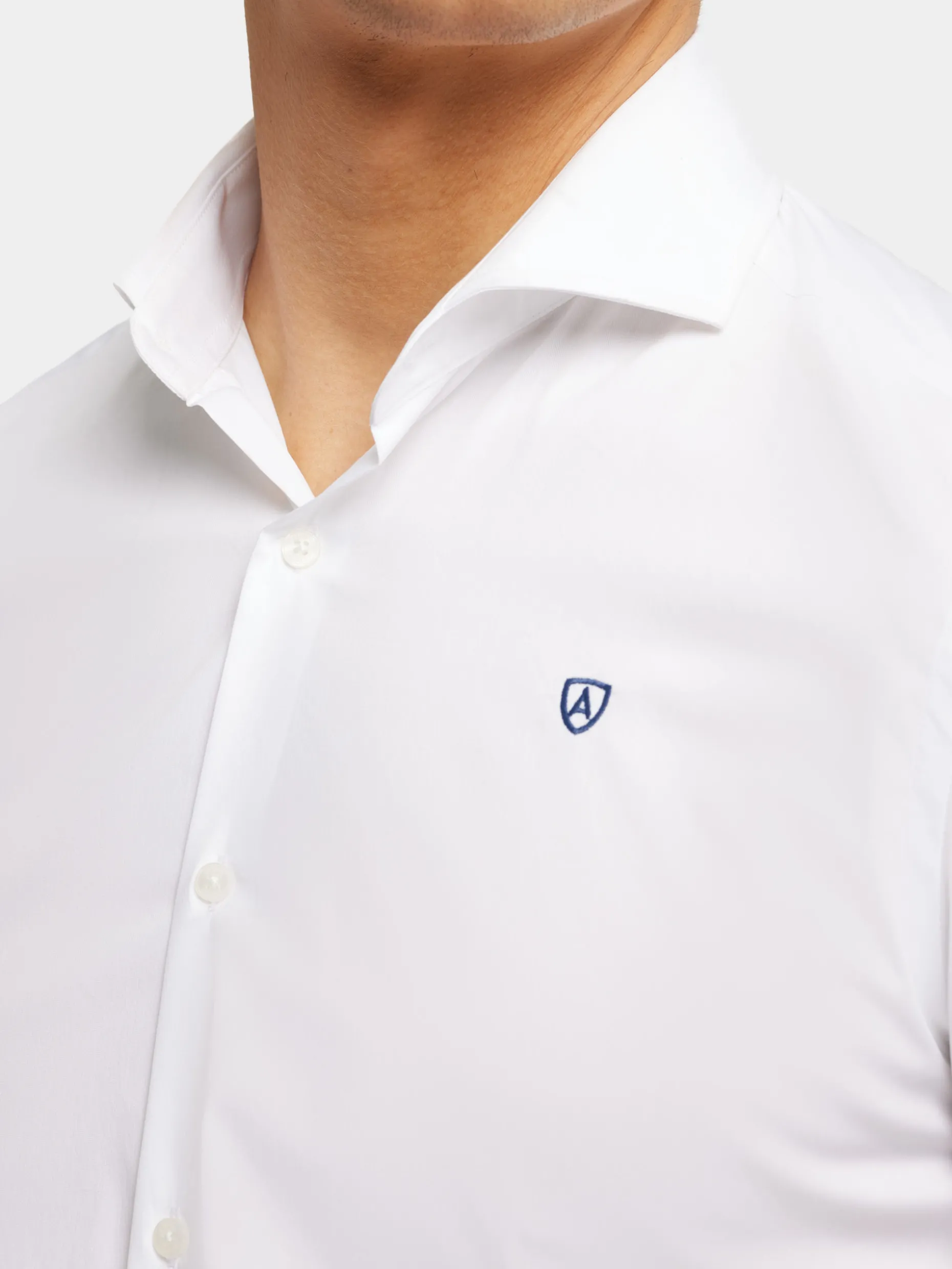 Camicia Conforto Filo a Filo Premium · Ultima Creazione di Alvaro Moreno · Capo Stilistico in Tessuto Traspirante