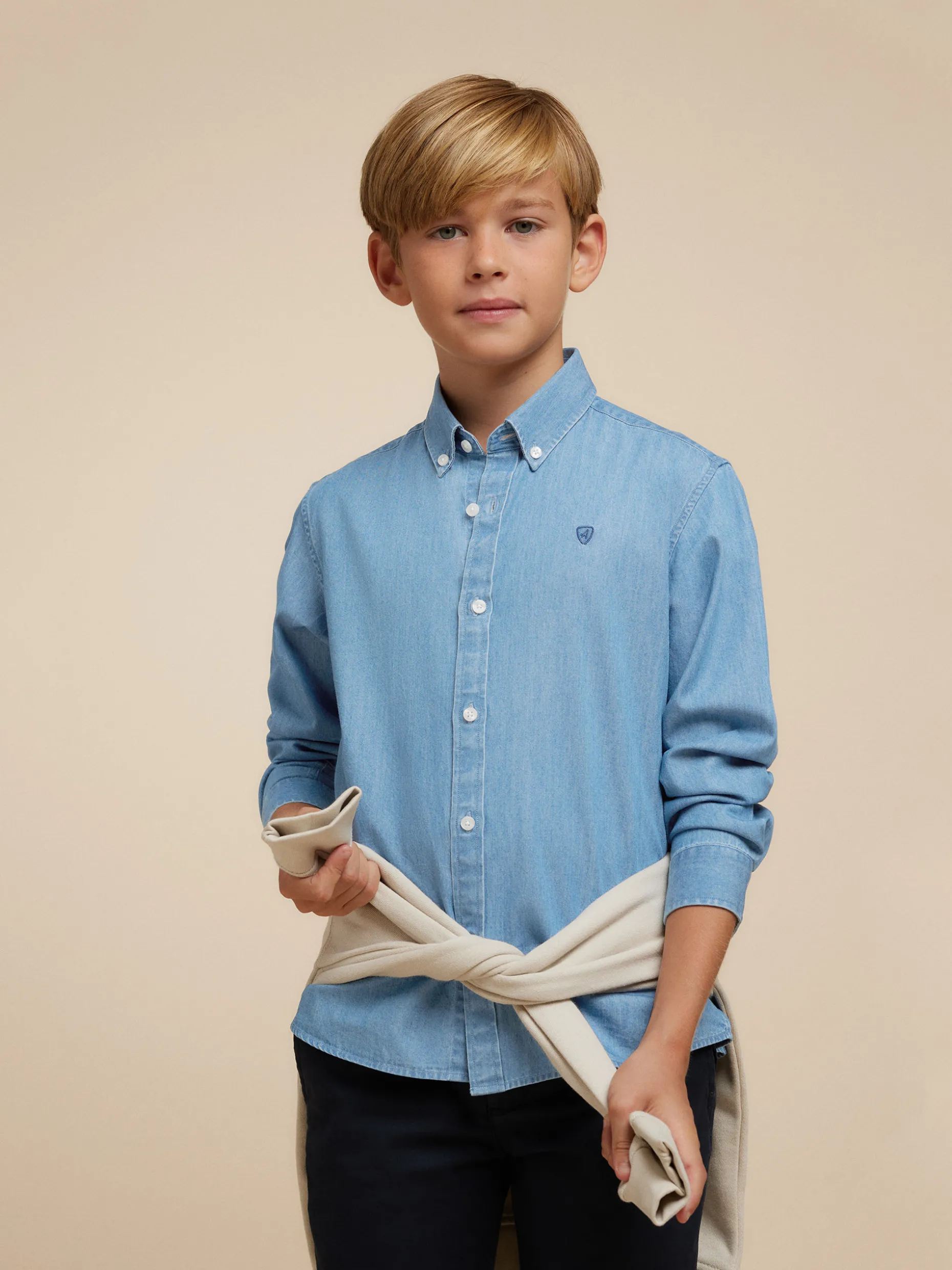 CAMICIA DENIM PER BAMBINI - Promozione Stile Casual di Alvaro Moreno, Confortevole e Moderna