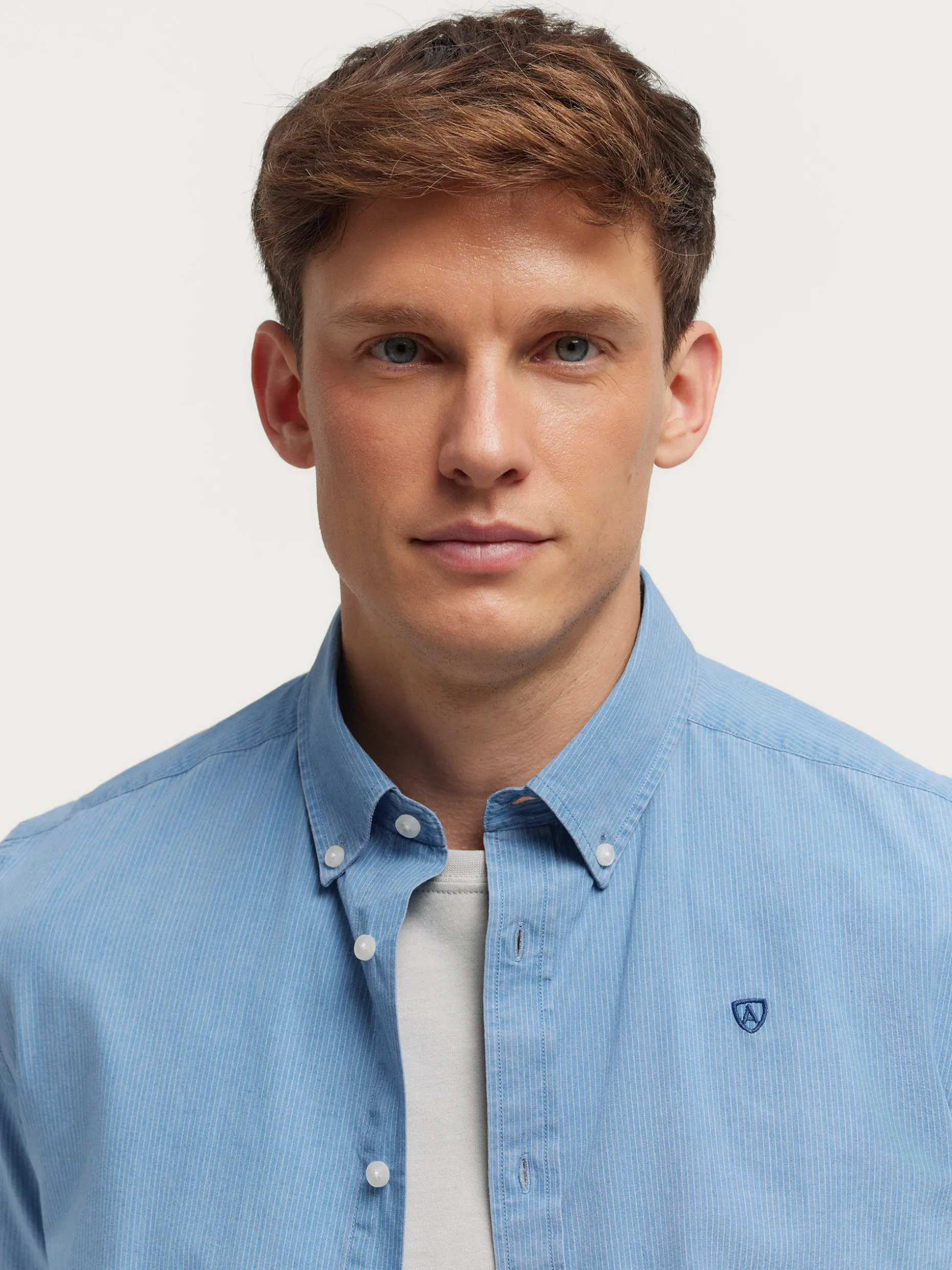 Camicia in Denim a Righe Stilosa - Collezione Alvaro Moreno | Tocco Artigianale & Prezzo Accessibile