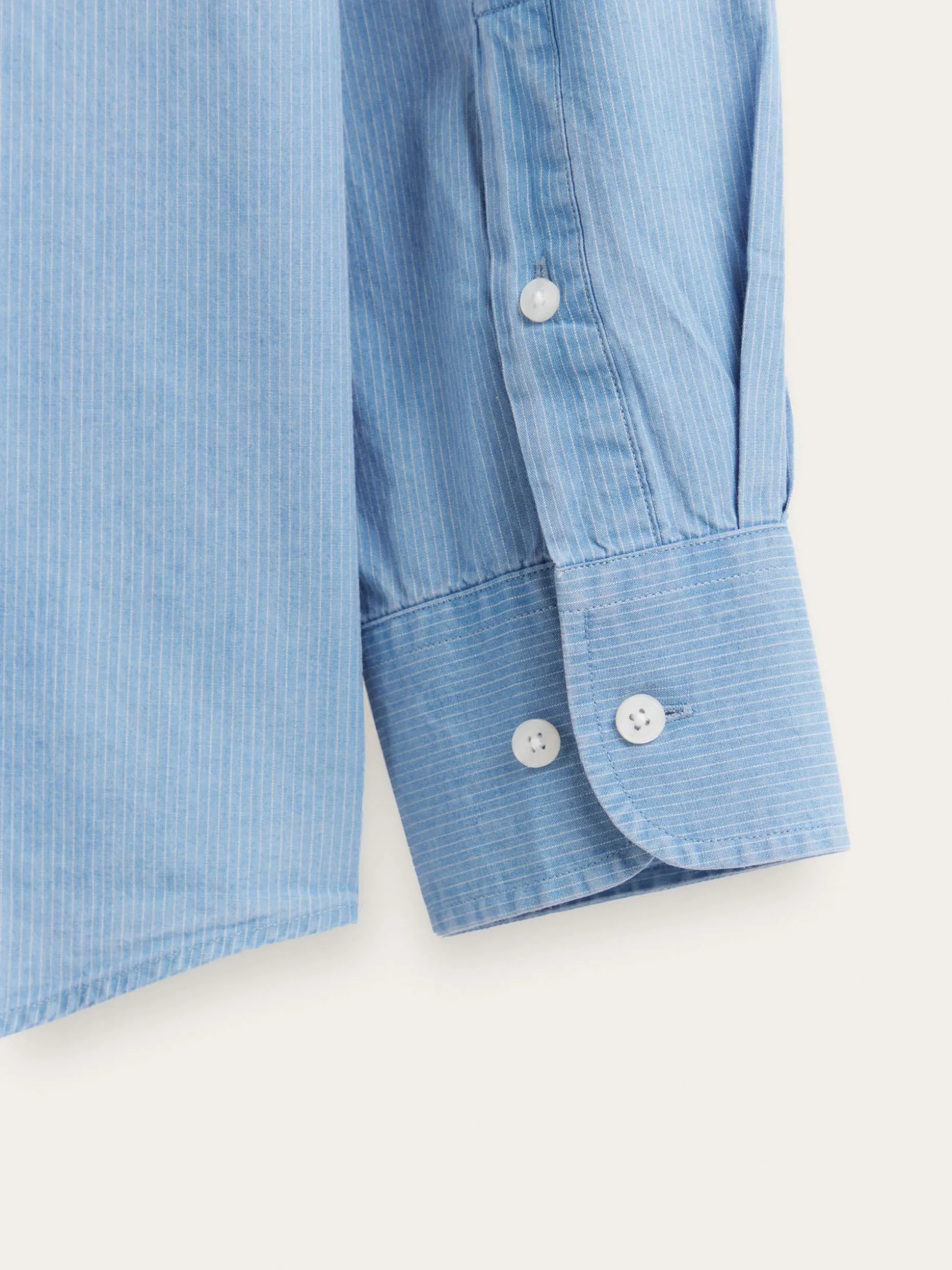 Camicia in Denim a Righe Stilosa - Collezione Alvaro Moreno | Tocco Artigianale & Prezzo Accessibile