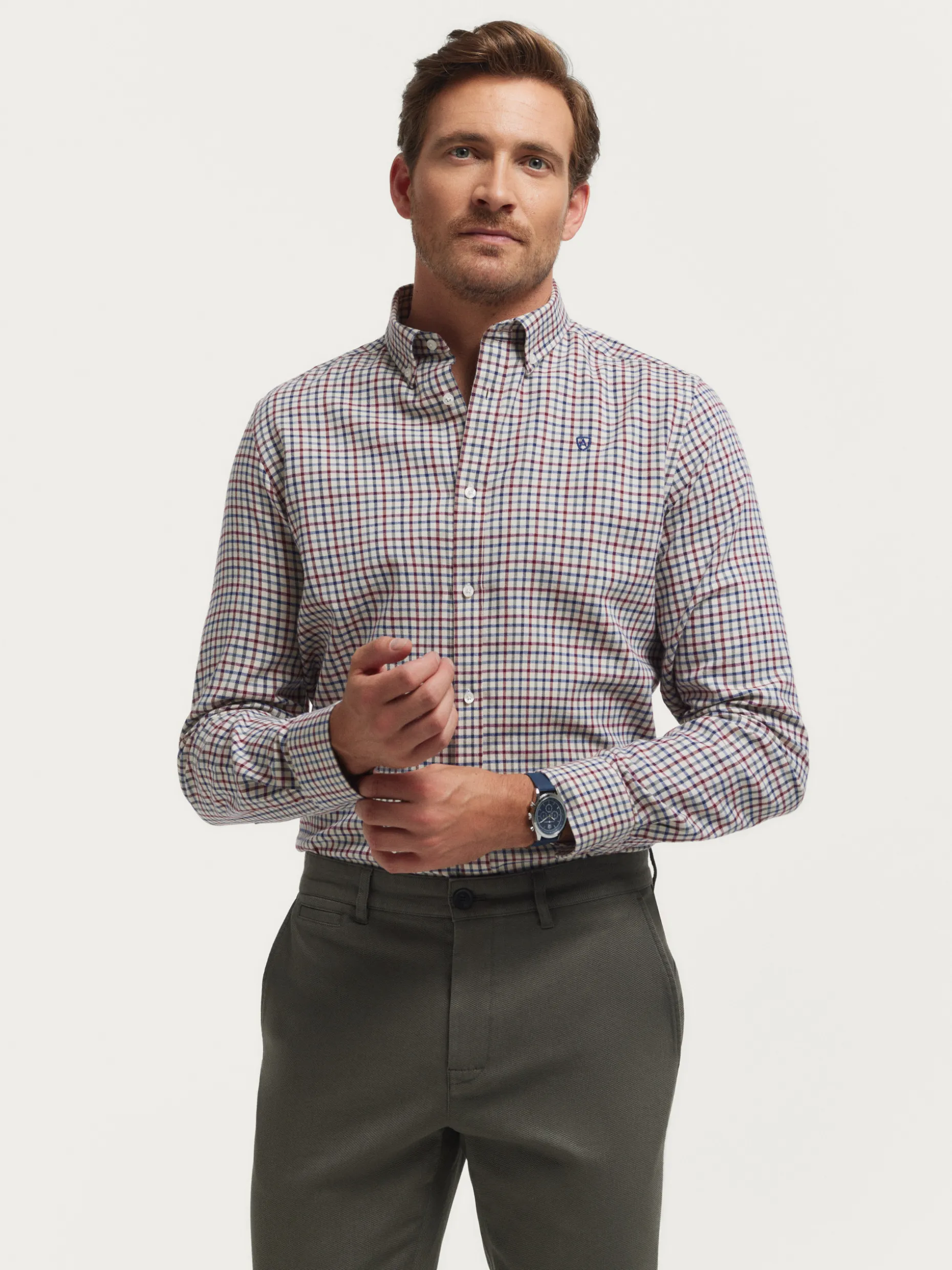 Camicia in Flanella Quadri - Design Classico con Tocco Moderno di Alvaro Moreno