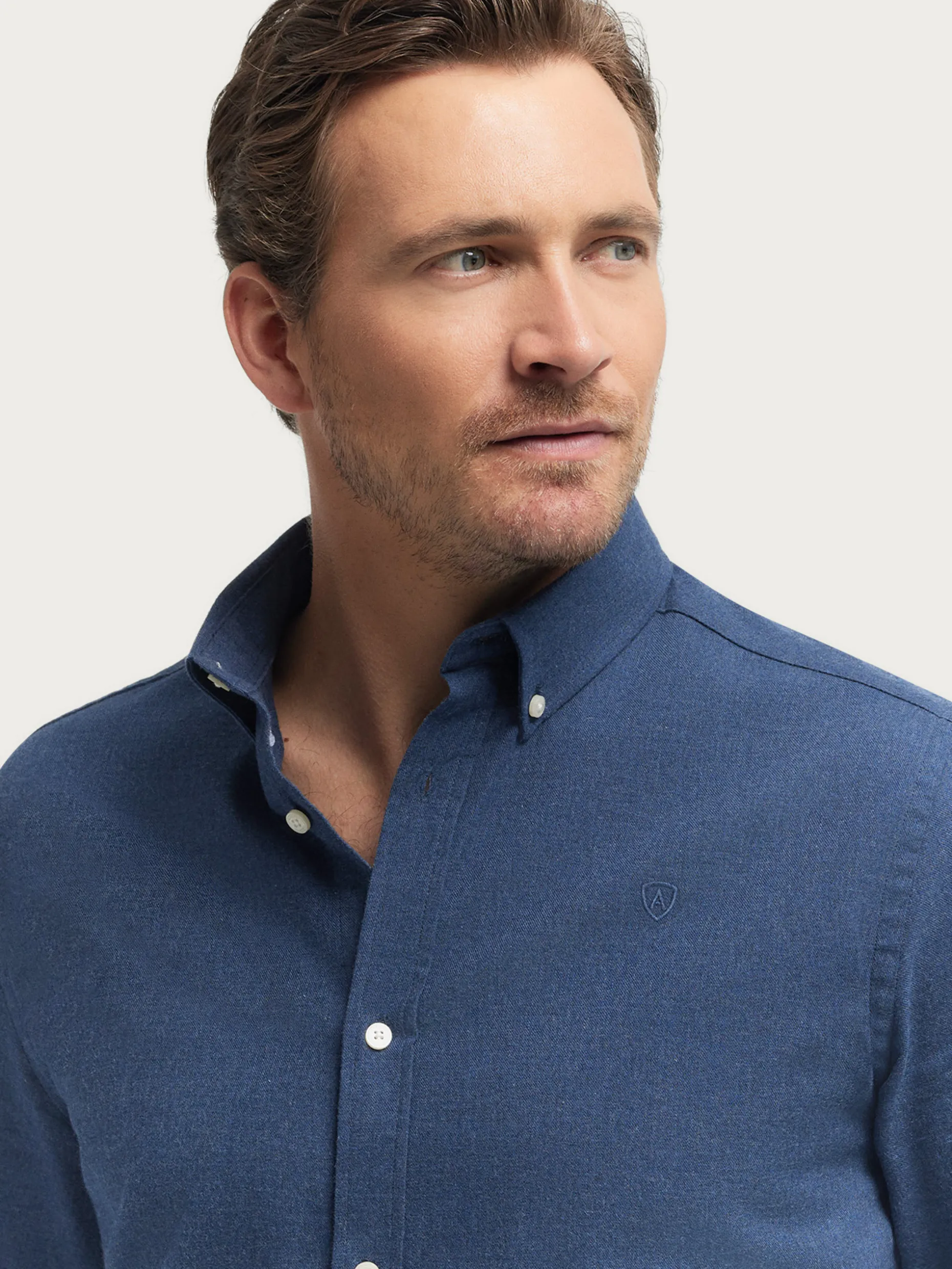 Camicia in Flanella Twill Comoda con Stile Moderno - Collezione Esclusiva di Álvaro Moreno
