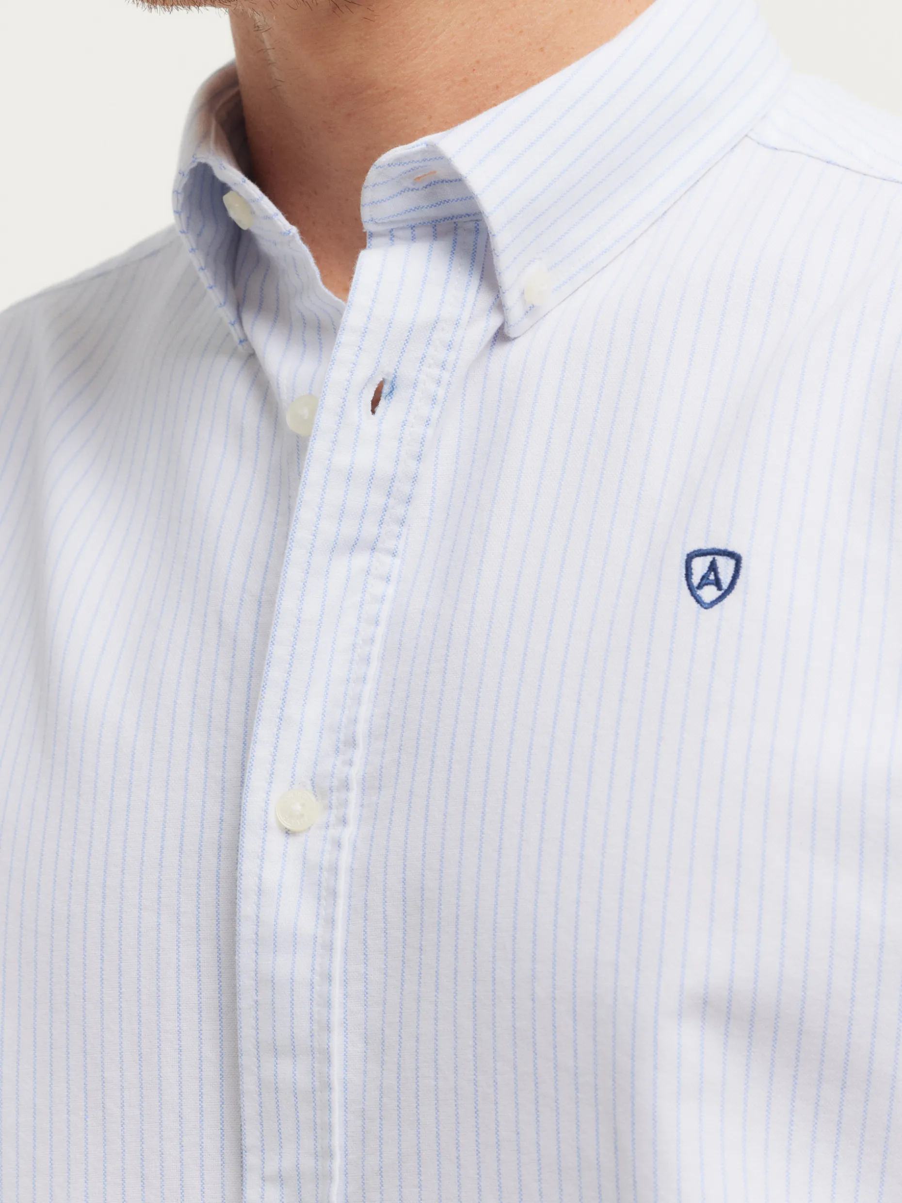 Camicia Uomo in Tessuto Oxford Aston – Confezione Artigianale di Alvaro Moreno Store