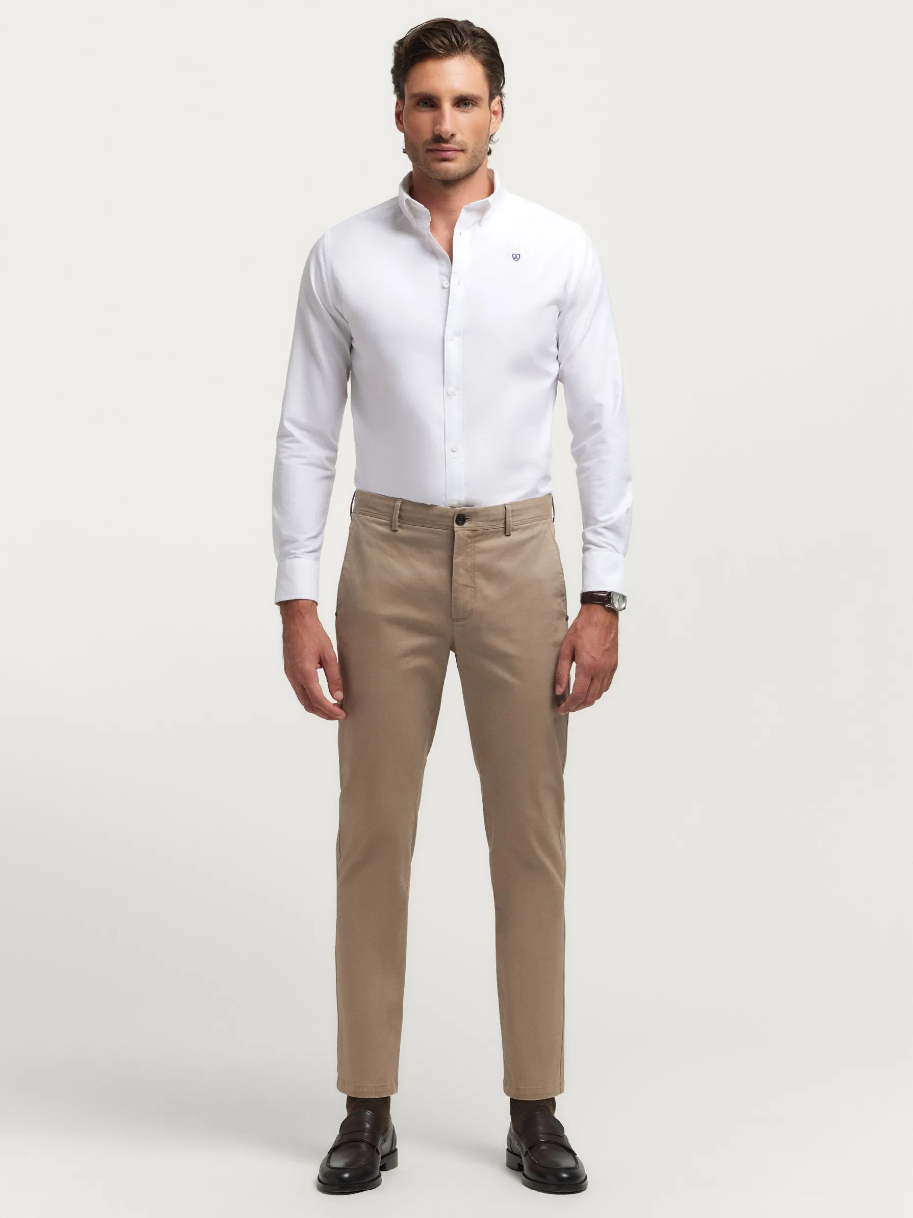 Alvaro Moreno Outlet: Camicia Oxford Classica - Tessuto resistente e comfort assicurato per lo stile quotidiano