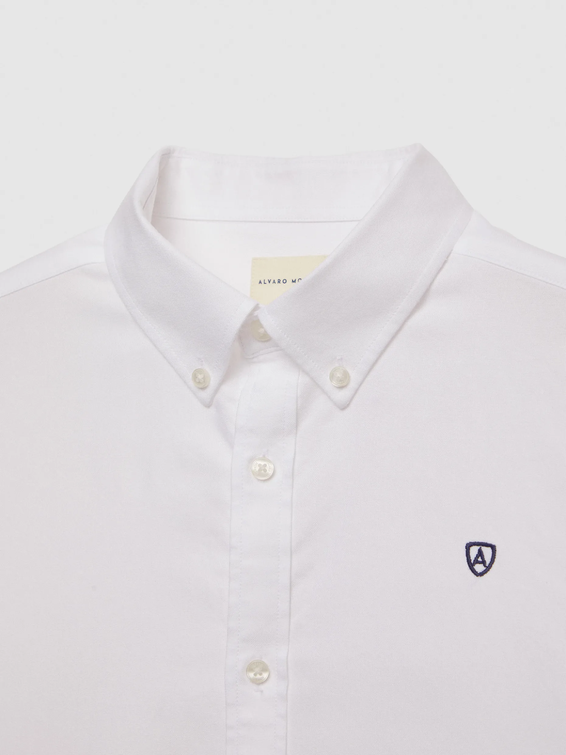 Camicia Classica Uomo in Tessuto Oxford - Linea Essentials by Alvaro Moreno con Confezione Elegante