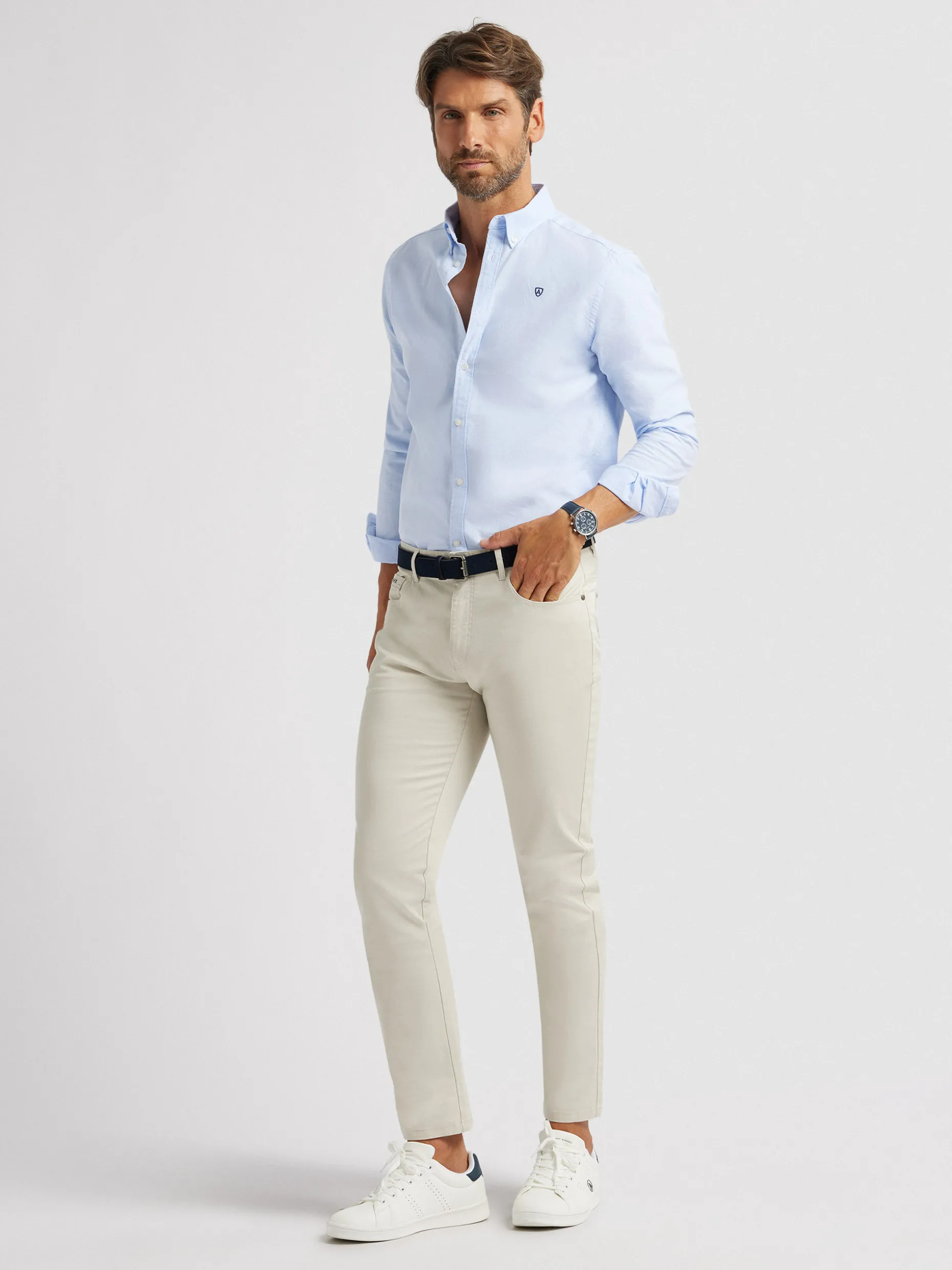 Camicia Uomo Alvaro Moreno - Tessuto Oxford Premium con Fodera Morbida, Collezione Best Stagione Autunno/Inverno, Confezione Elegante per Look Casual Raffinato, Disponibile in Taglie Regolari e Slim Fit, Comoda e Stilizzata per Tutto il Giorno
