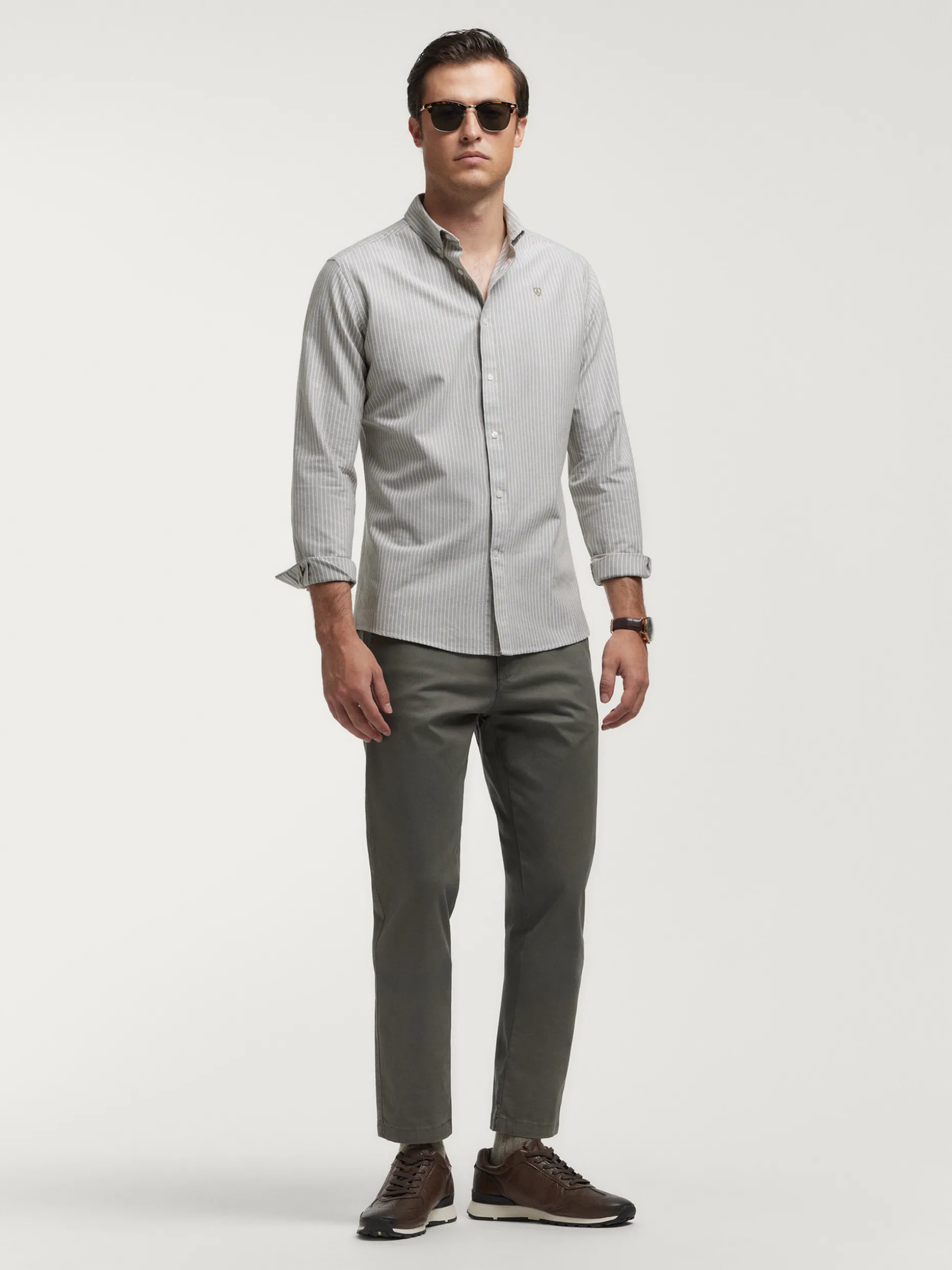 Camicia Uomo in Tessuto Oxford Diplomat - Stile Classico di Alvaro Moreno, Taglio Moderno e Confortevole