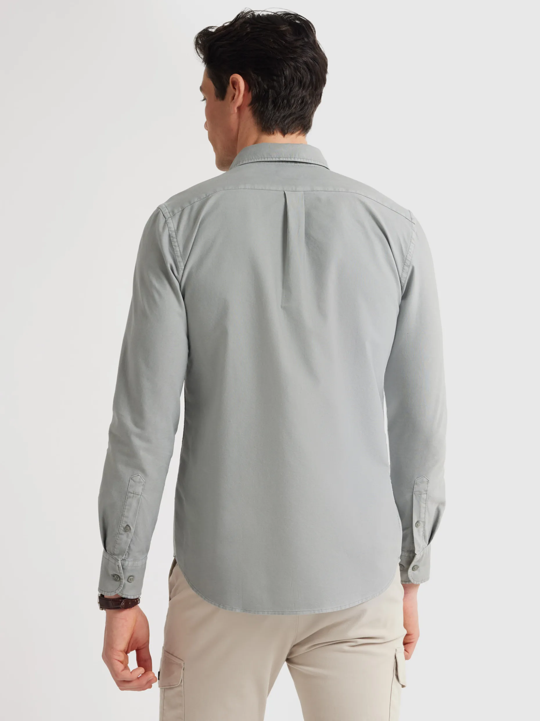 Camicia Oxford Classica con Tinta Resistente e Tasca Pratica - Design Esclusivo di Alvaro Moreno