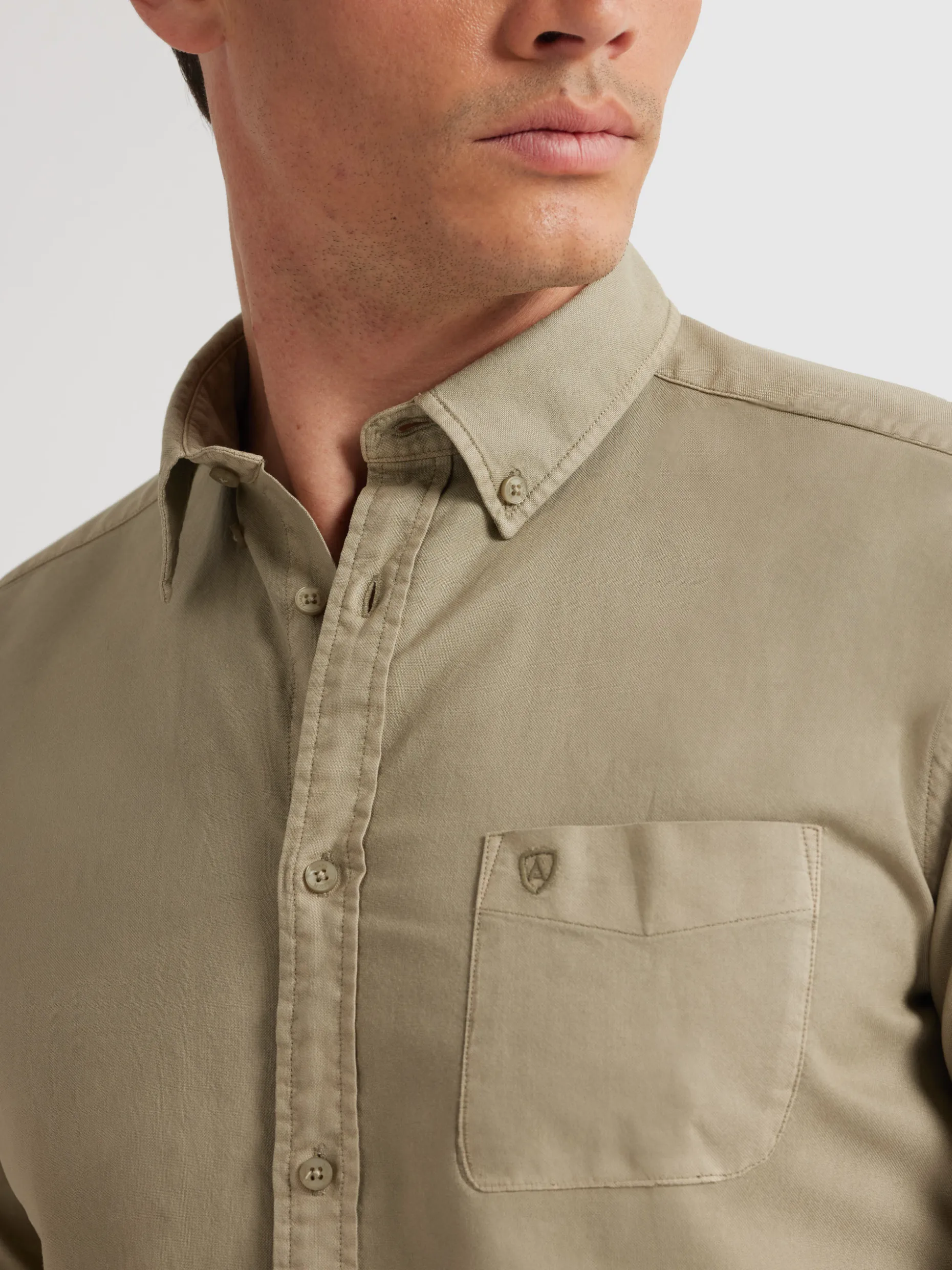 Camicia Oxford con Tasca Colorata Elegante - Offerta Lampo di Álvaro Moreno
