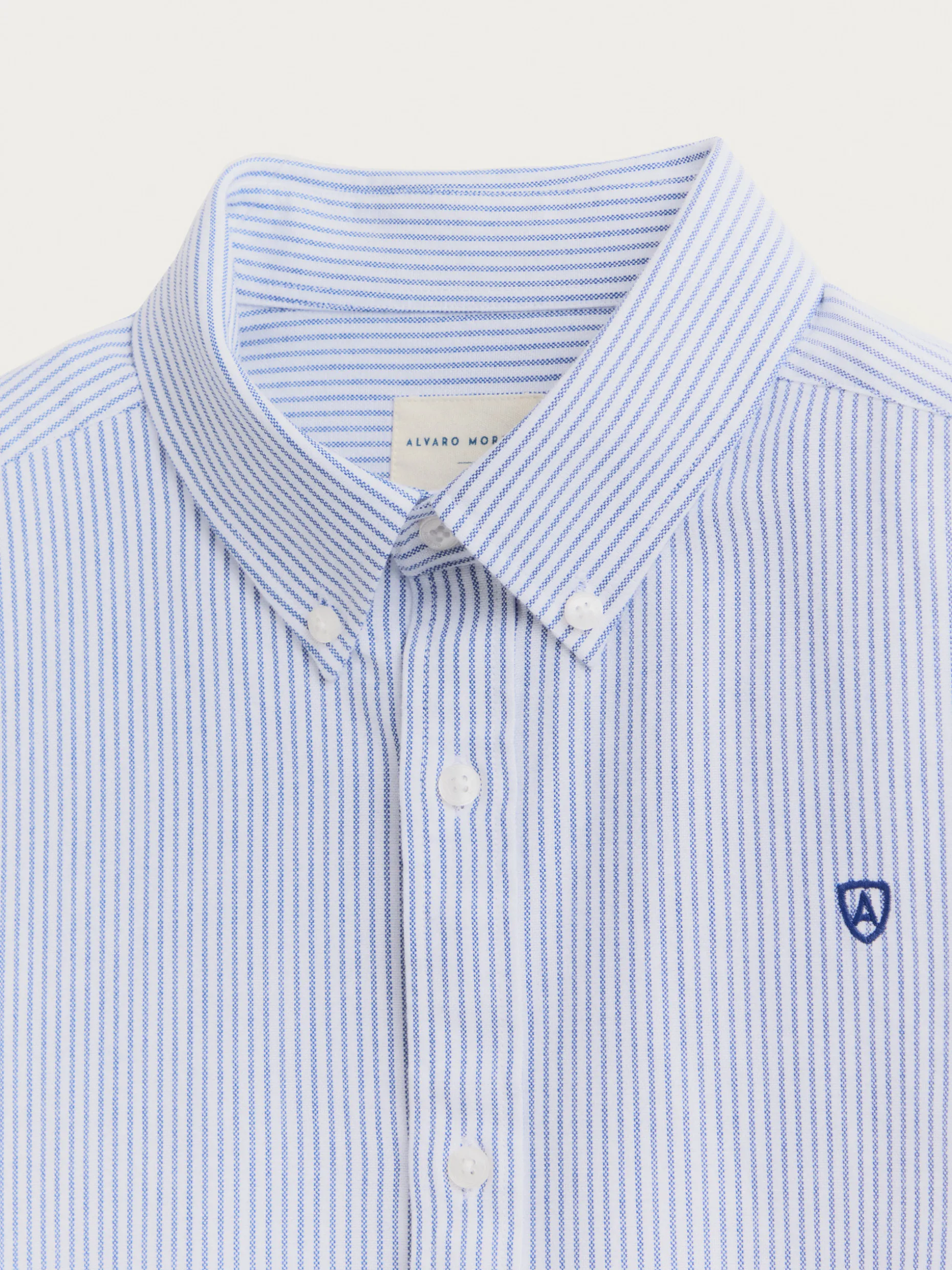 Alvaro Moreno: Camicia Oxford Regent in Liquidazione - Ultime Occasioni Imperdibili!