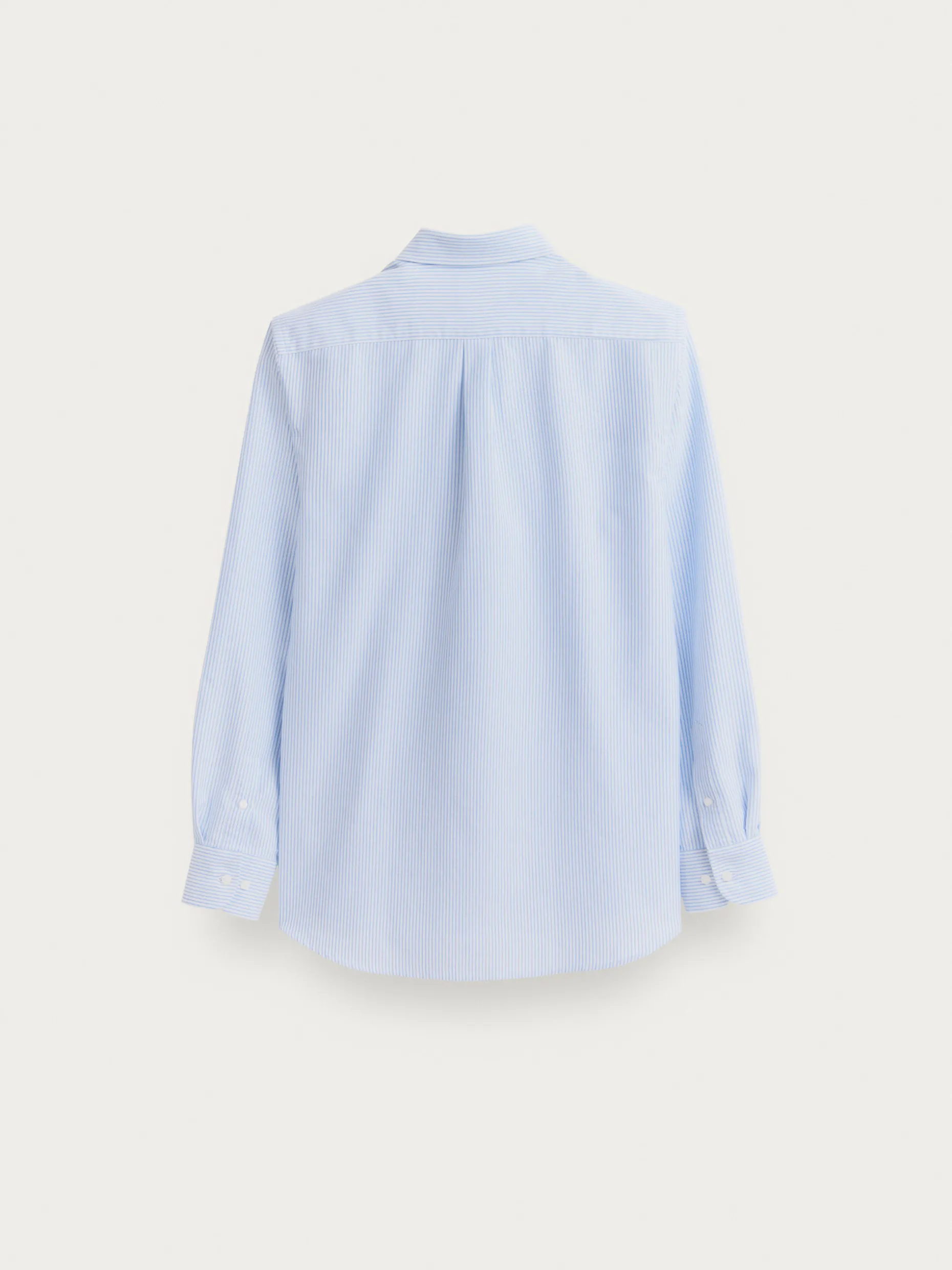 Camicia Oxford Classic Regent - Tessuto Oxford Premium  
Outlet Uomo | Collezione Esclusiva di Alvaro Moreno  
Design Elegante con Finiture Raffinate - Perfetta per lo Stile Contemporaneo