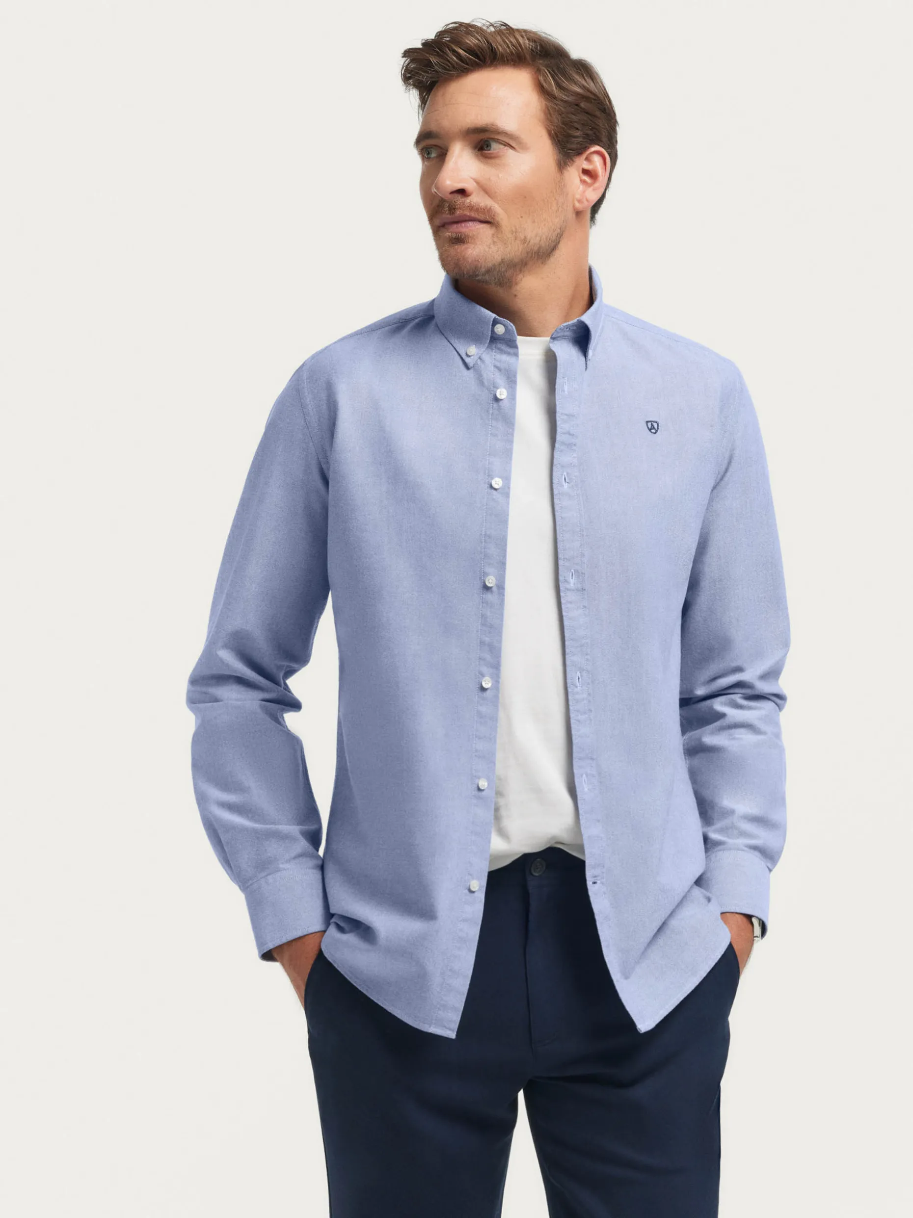 Camicia Oxford Uomo in Tessuto Unicolore - Design Classico di Álvaro Moreno® per Stile Casual Elegante