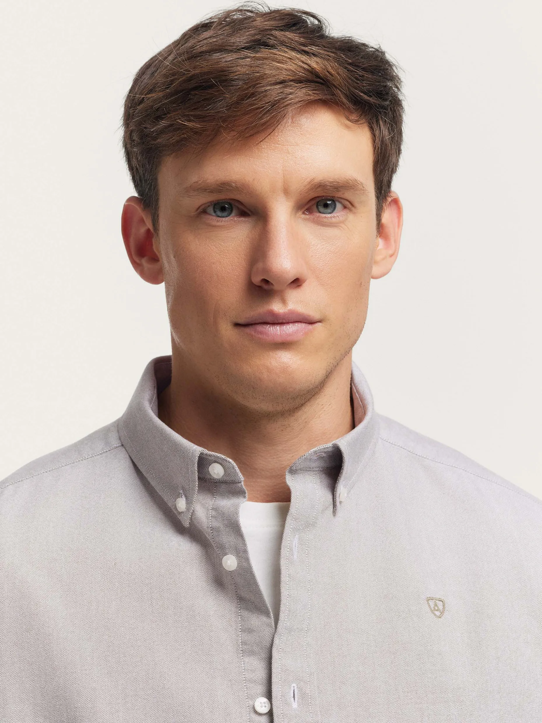 Camicia Oxford Classica in Tinta Unita - Moda Uomo Elegante e Comoda da Alvaro Moreno