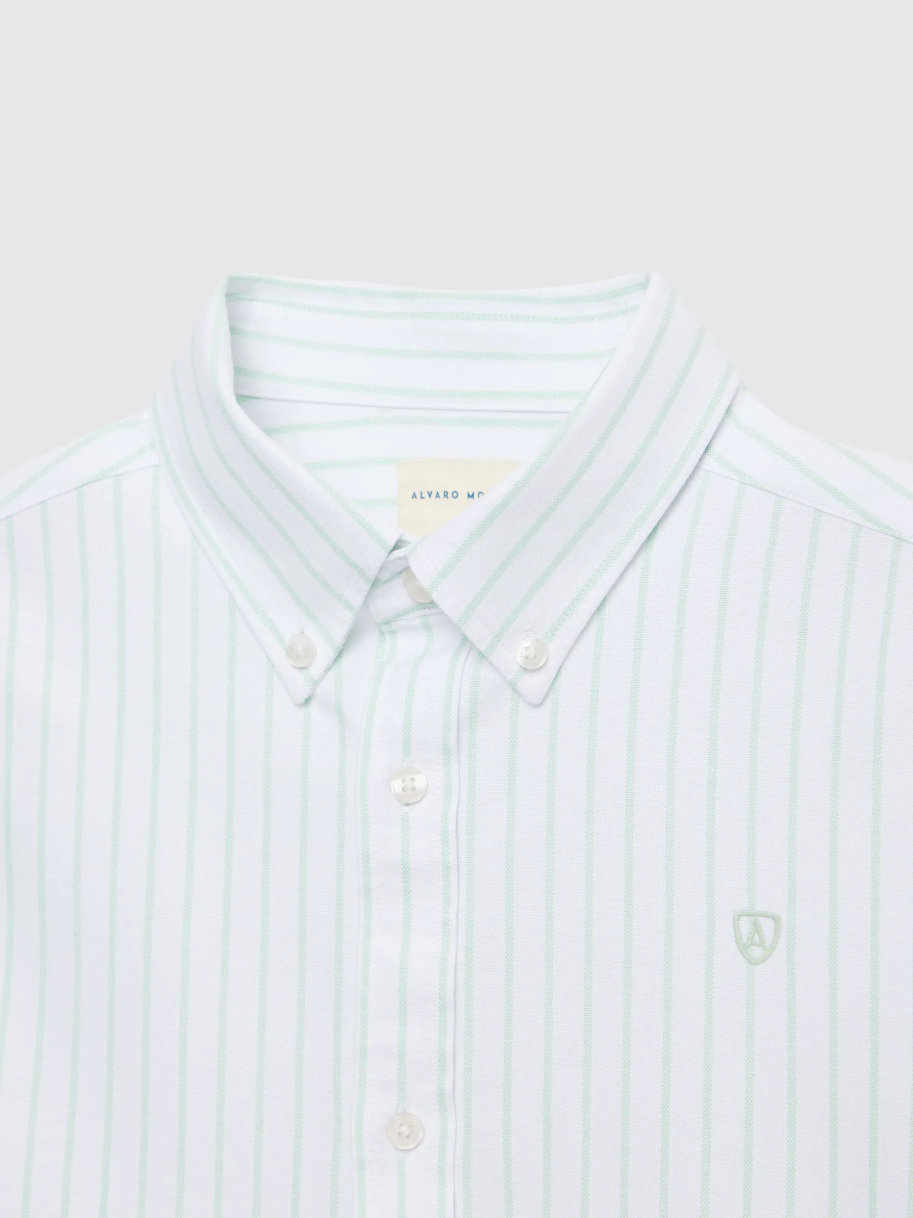 Camicia Oxford Alvaro Moreno: Stile Sunny con Tocco Elegante - Edizione Limitata e Sconto Esclusivo