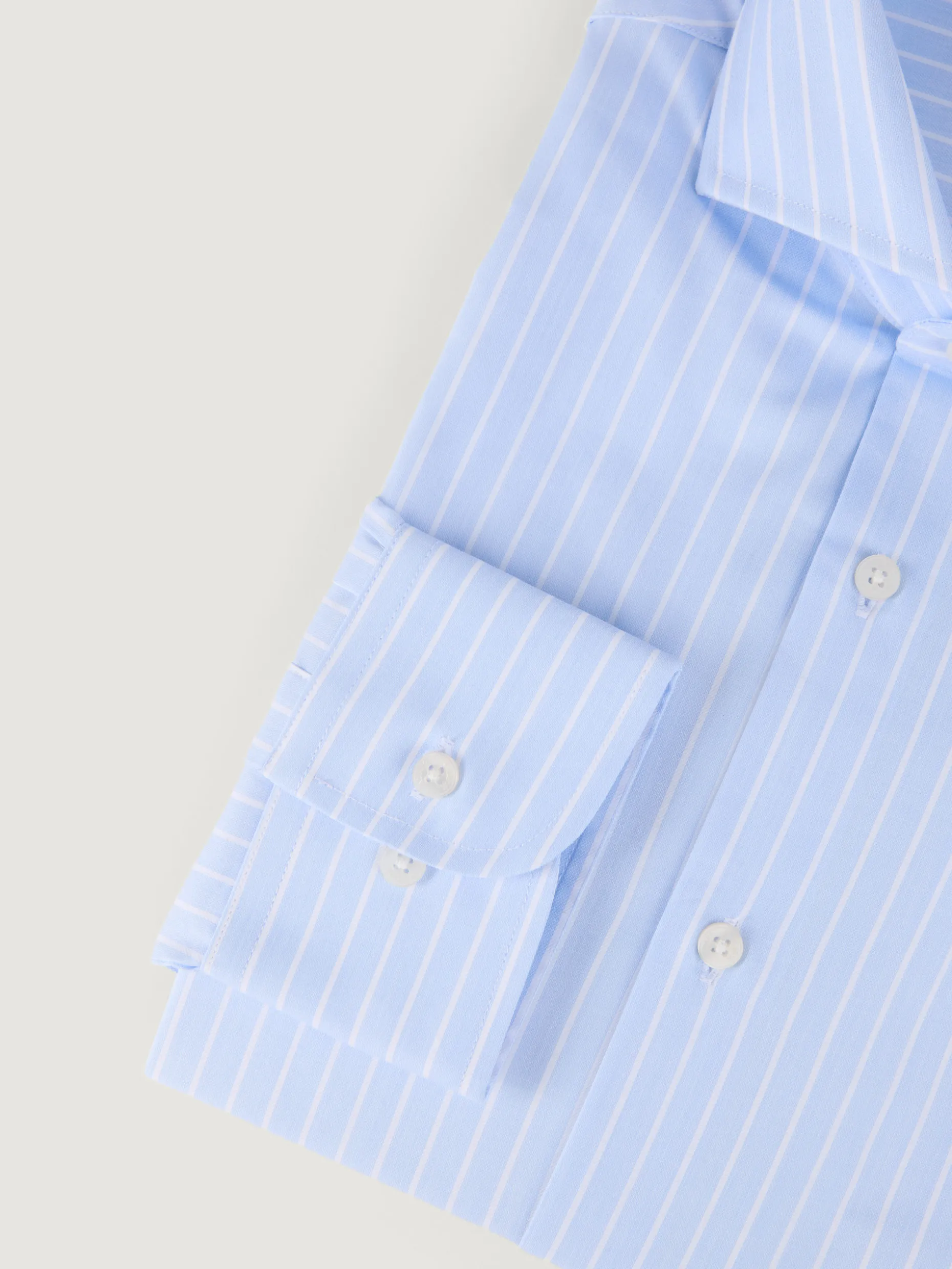 Camicia Uomo Righe Classiche - Design Elegante con Sconto Estivo | Collezione Alvaro Moreno Promo Limitata