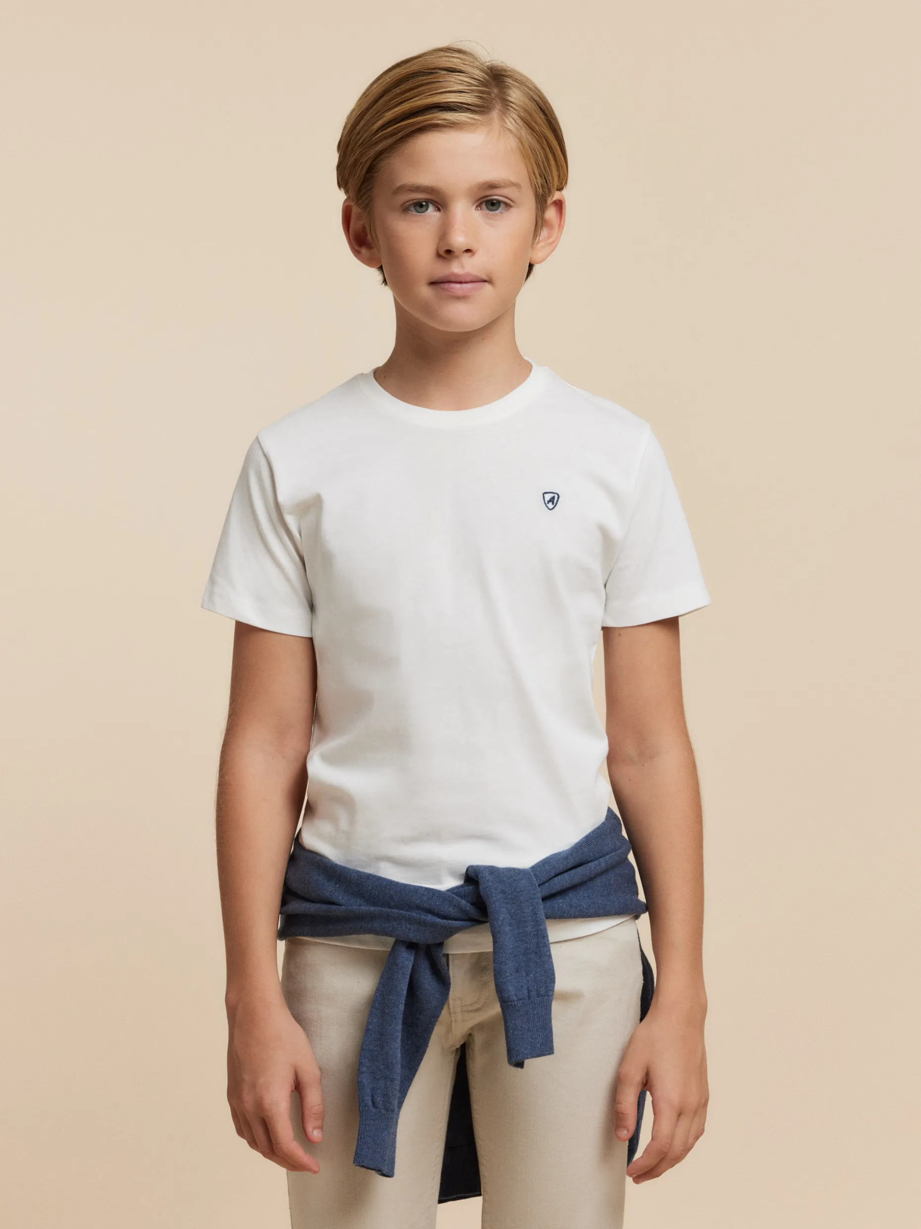 Maglietta Essenziale per Bambini - Design Minimalista e Confortevole di Alvaro Moreno | Nuova Collezione