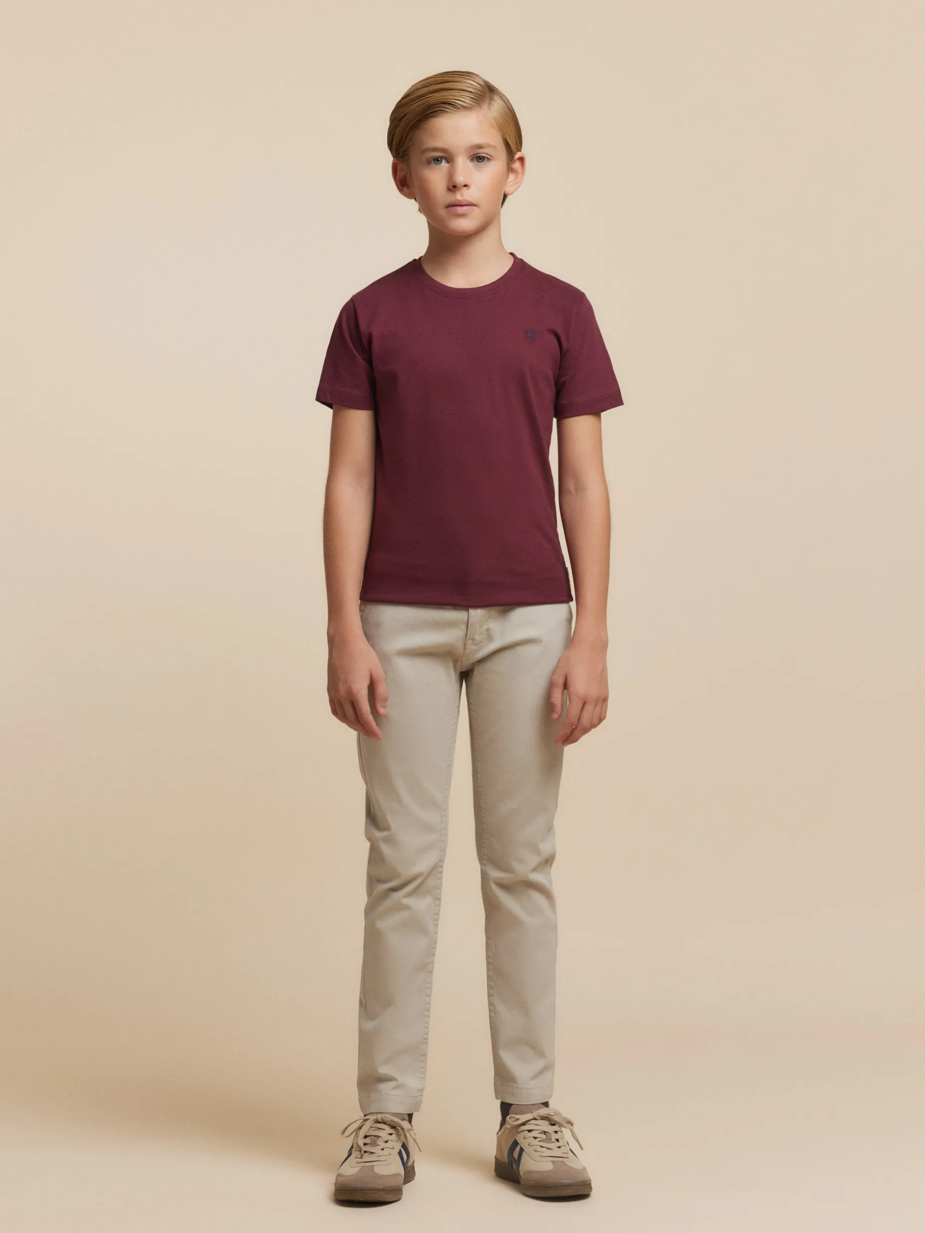 Maglietta Bambini Alvaro Moreno: Modello Base Confortevole a Prezzo Accessibile