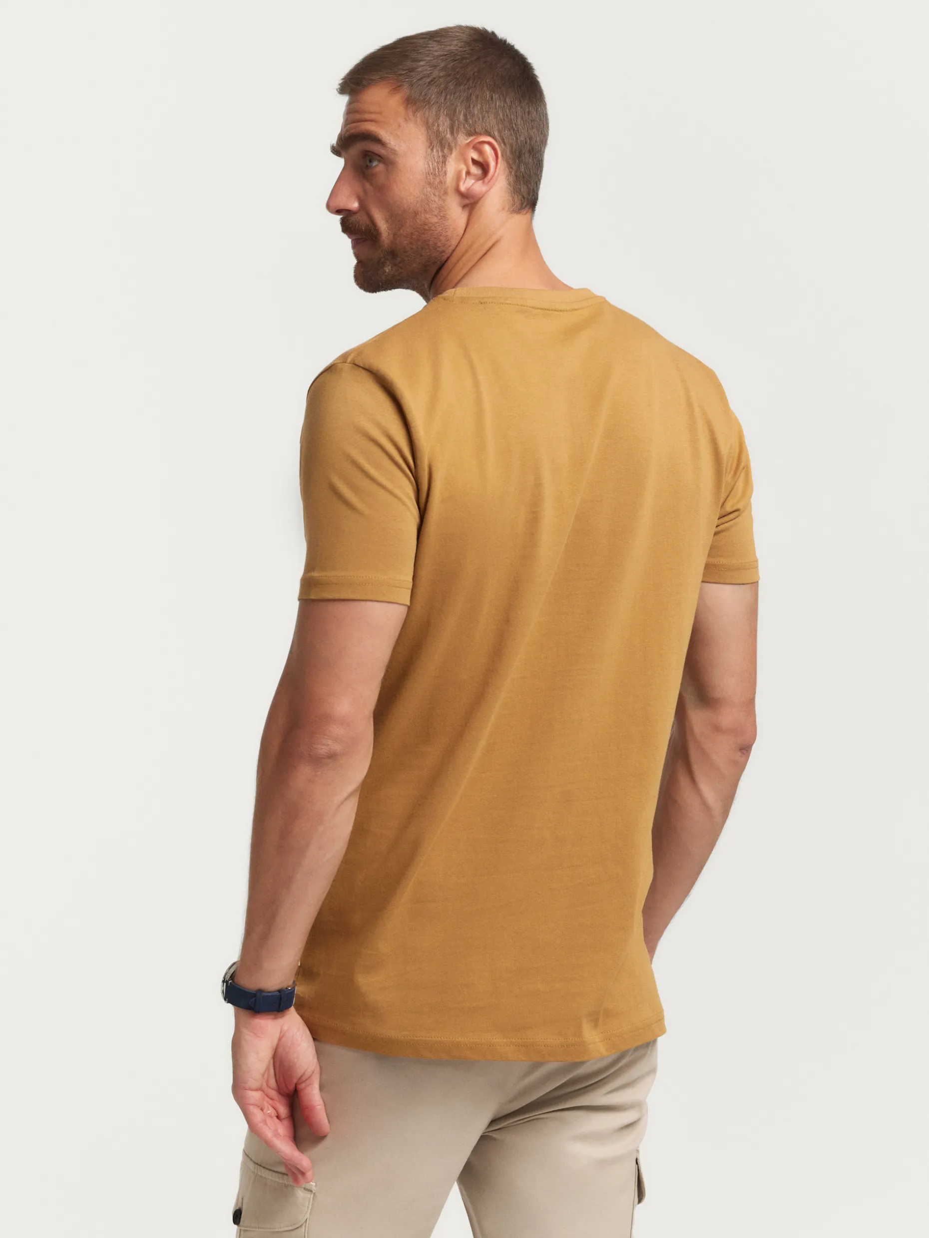 Álvaro Moreno Maglietta Essenziale Uomo - Design Minimalista, Comfort Ottimale | Top Scelta Autunno/Inverno 2024