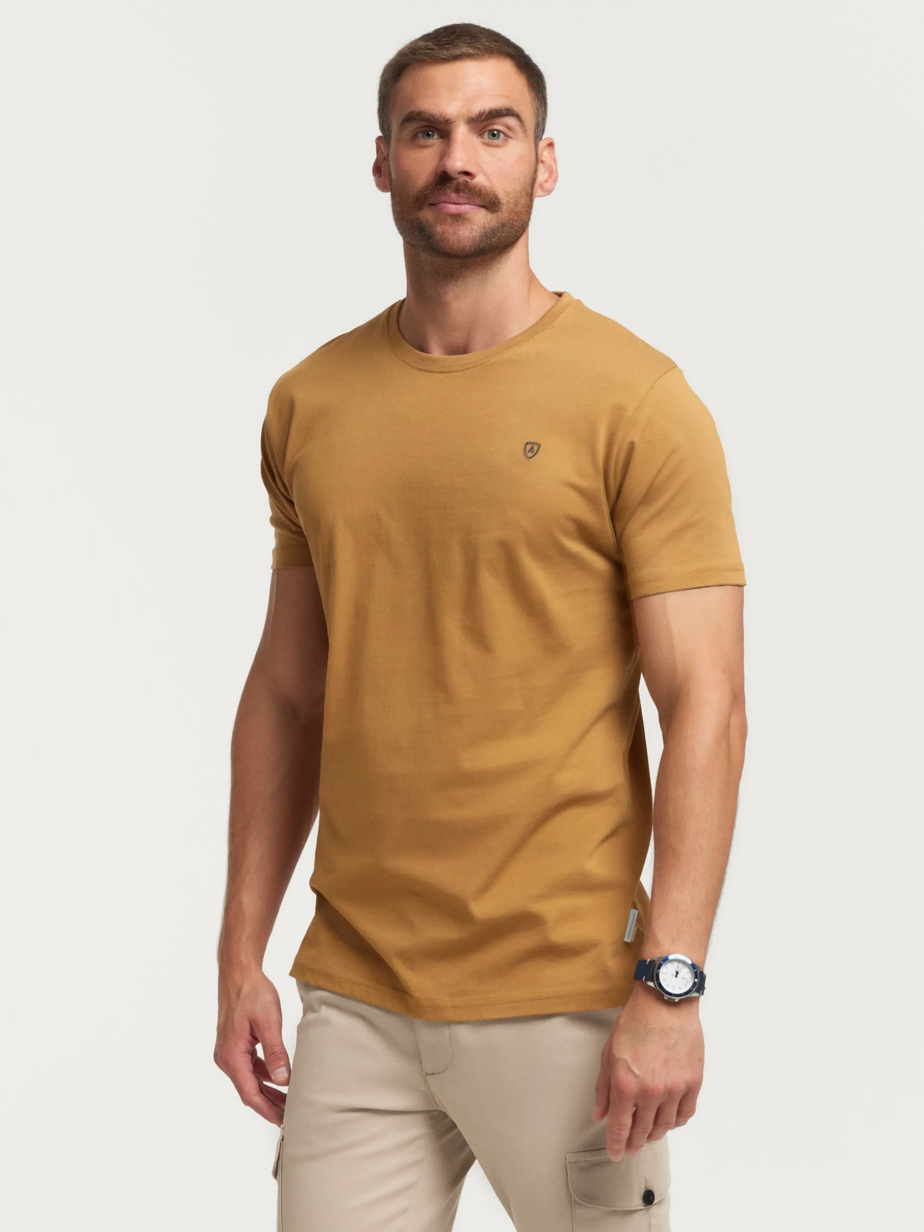 Álvaro Moreno Maglietta Essenziale Uomo - Design Minimalista, Comfort Ottimale | Top Scelta Autunno/Inverno 2024