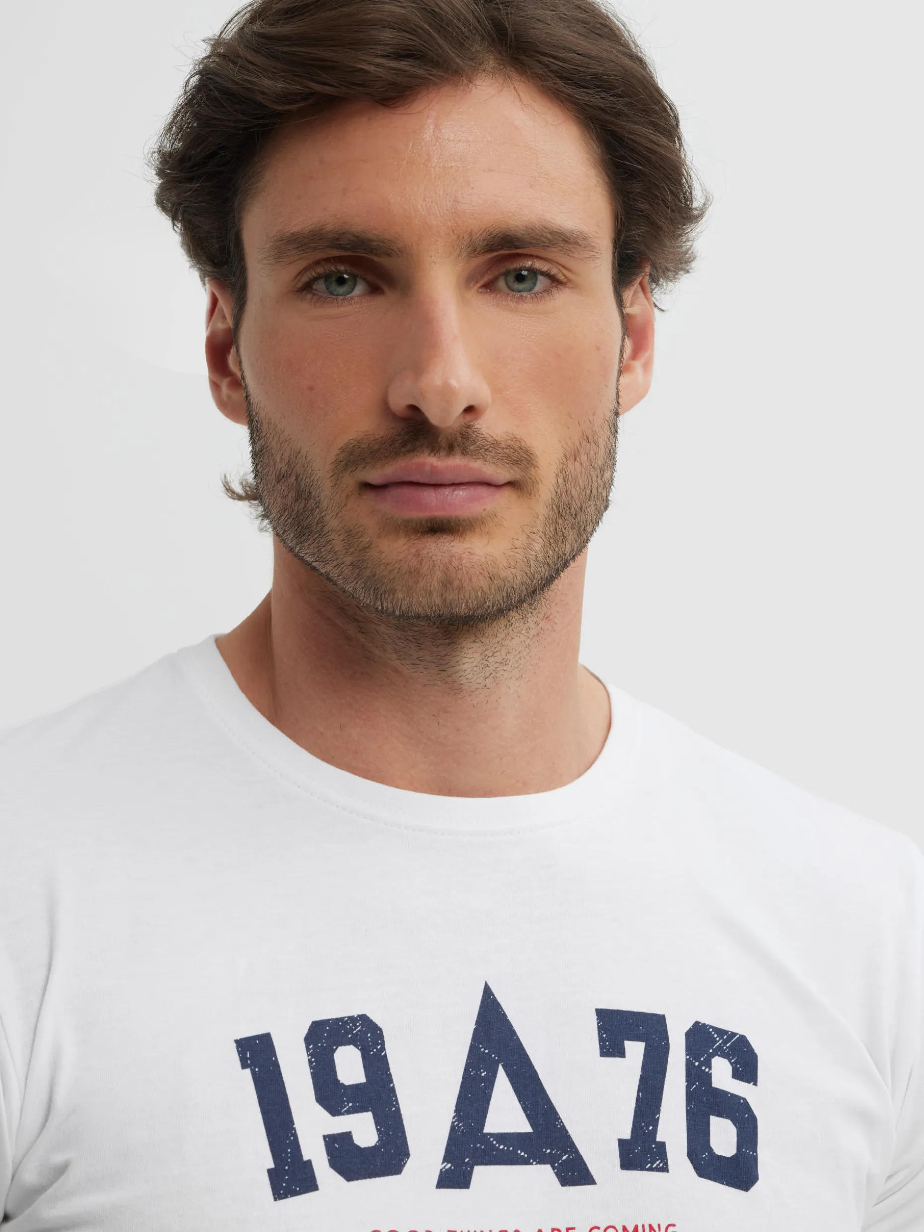 Maglietta Stile College Firmata Alvaro Moreno - Promozione Esclusiva