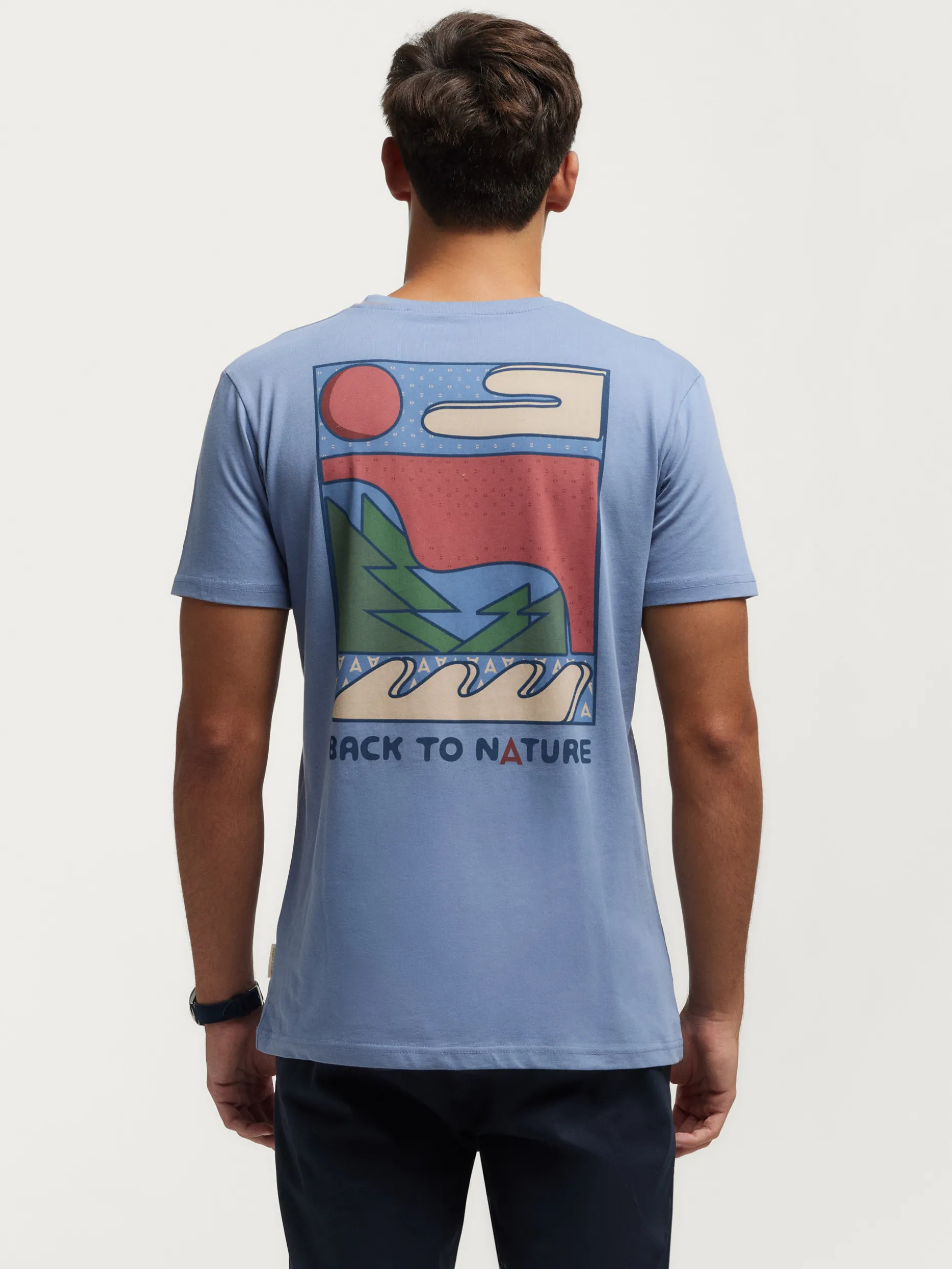 Maglietta Uomo Stile Avventura - Collezione Alvaro Moreno | Outlet Esclusivo