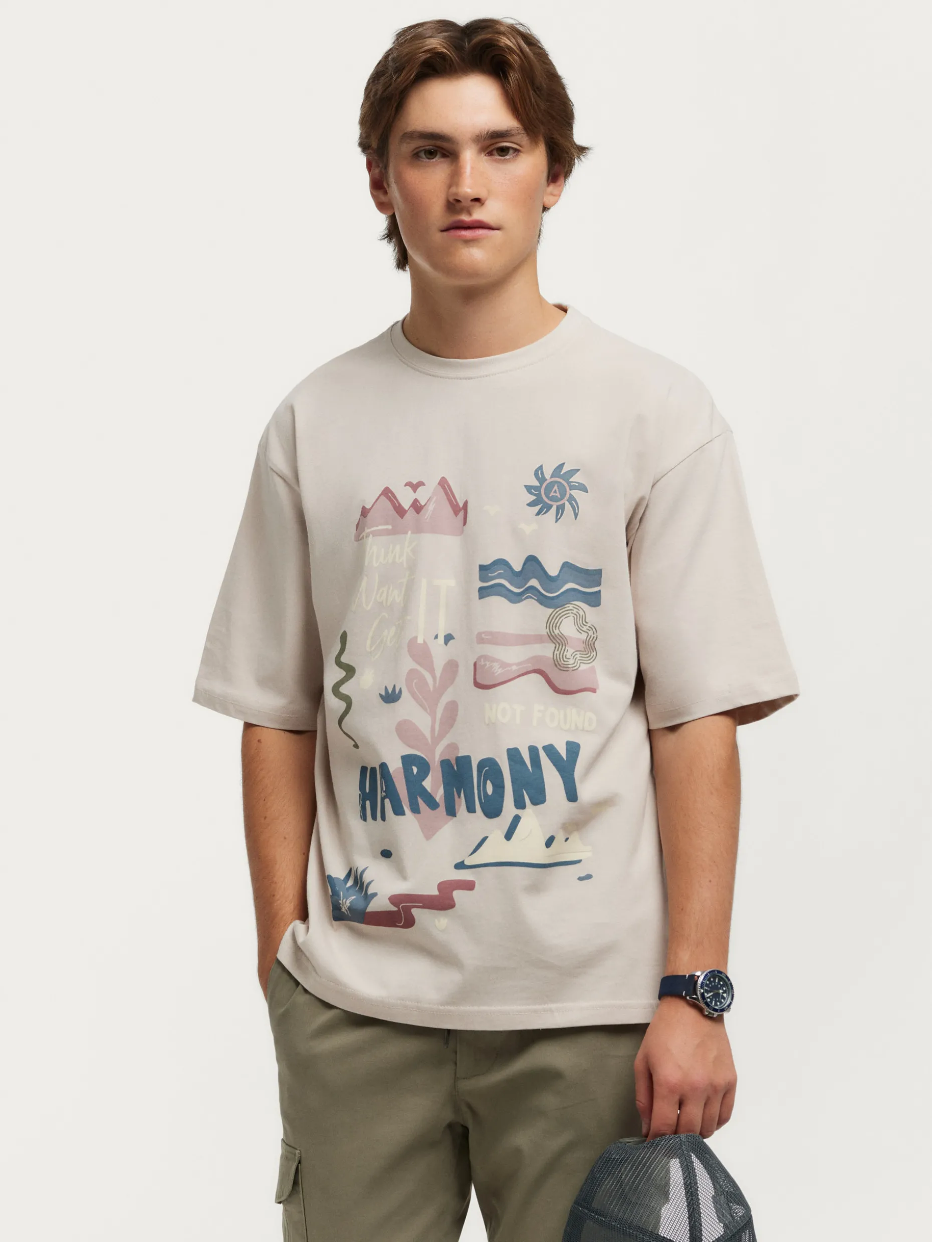 Maglietta Armonia Design - Collezione Ufficiale Alvaro Moreno, T-shirt Casual Elegante con Stampa Artistica Unisex Primavera 2024