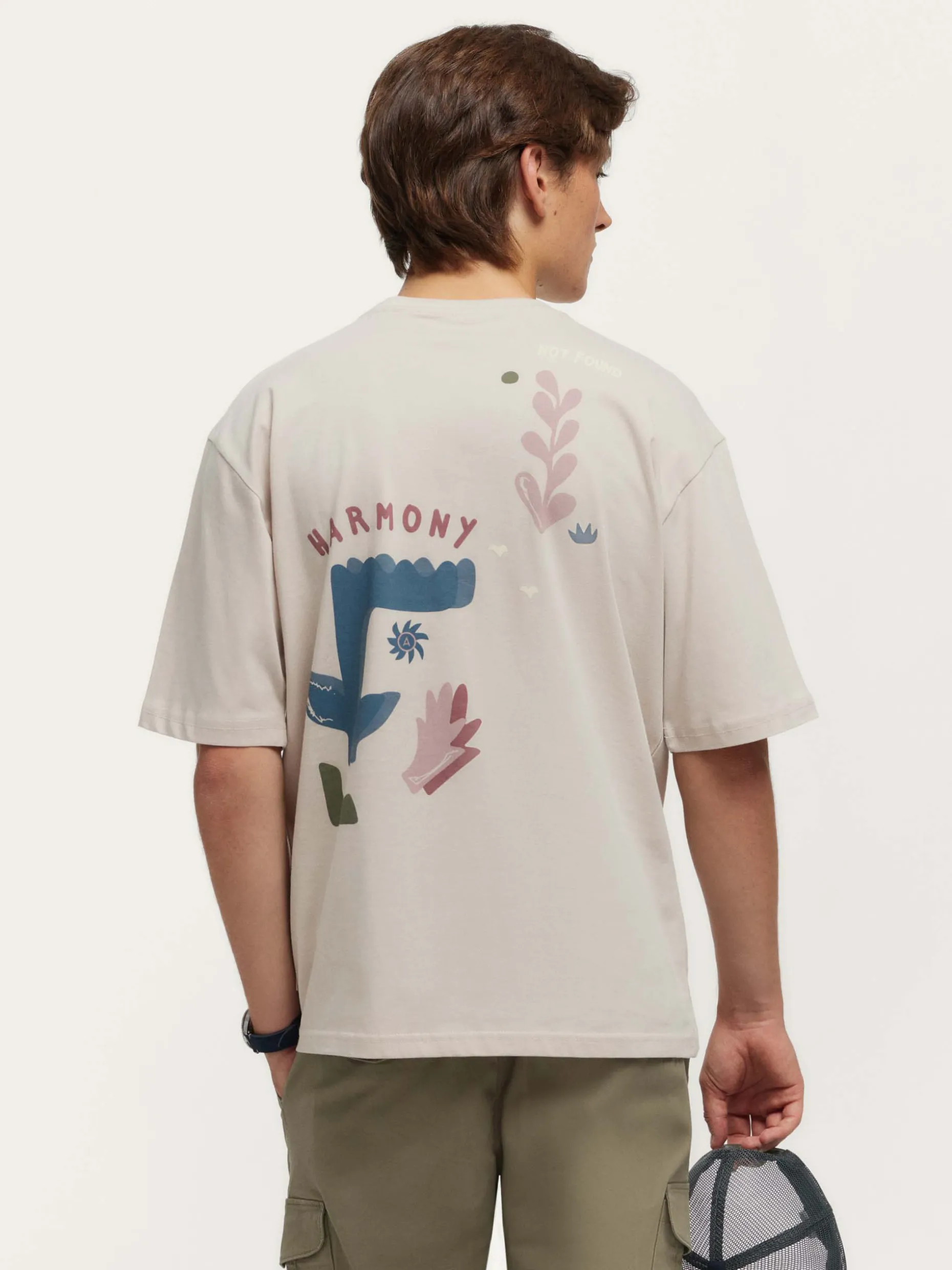 Maglietta Armonia Design - Collezione Ufficiale Alvaro Moreno, T-shirt Casual Elegante con Stampa Artistica Unisex Primavera 2024