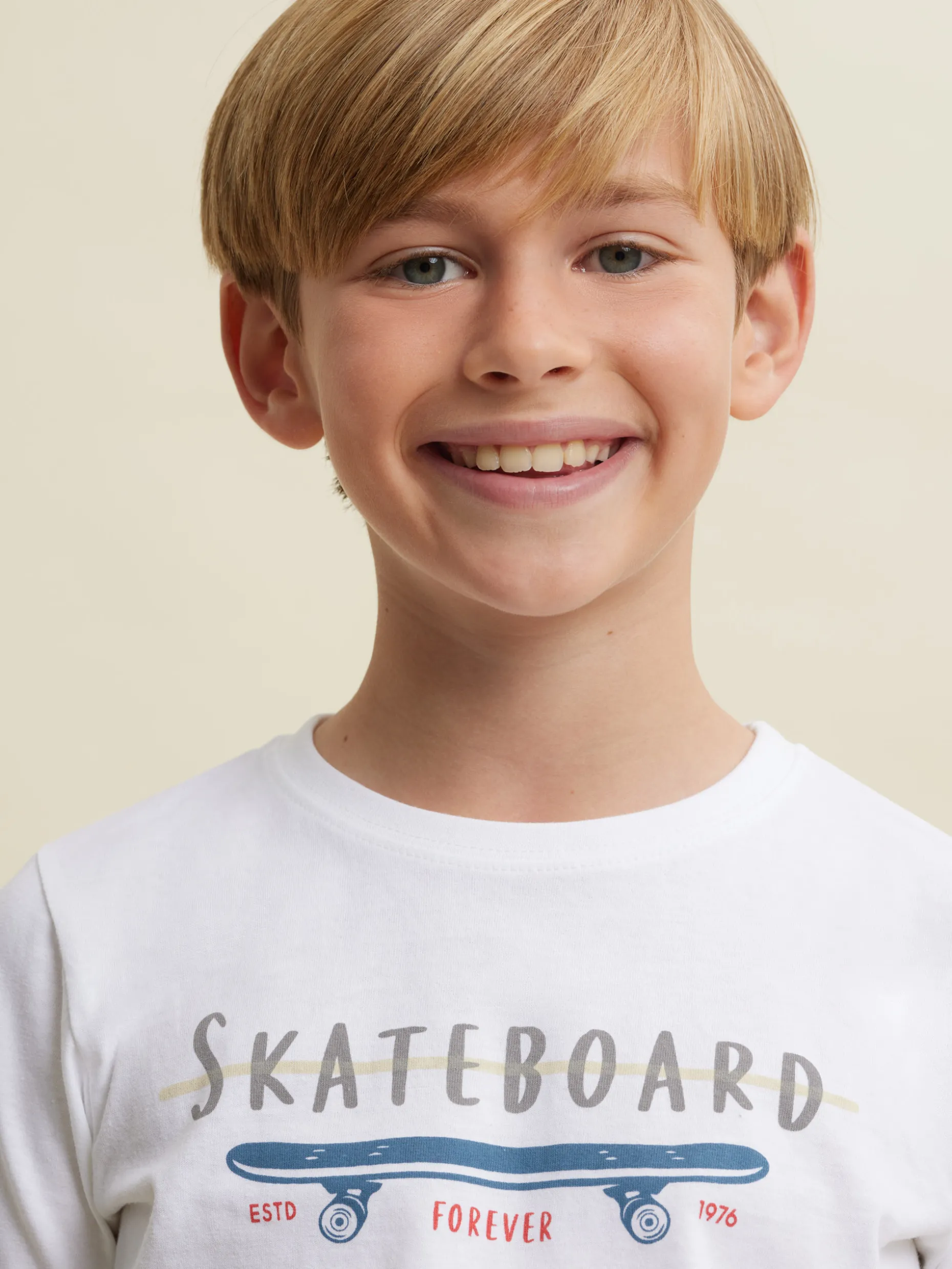 Maglietta Skateboard per Ragazzi con Stampa Grafica - Sconto Alvaro Moreno in Edizione Limitata