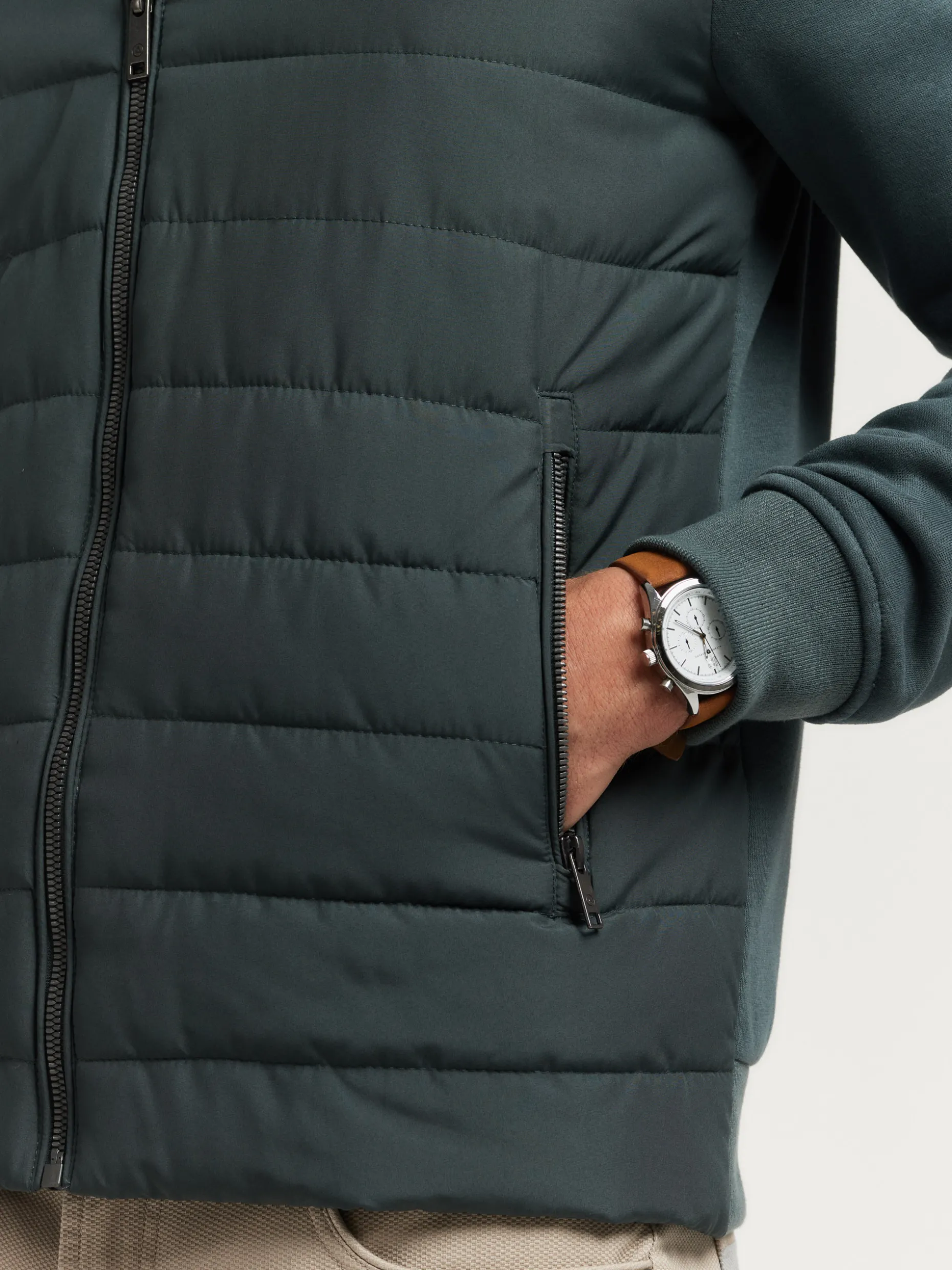 Giacca Cacciatrice in Pelle con Motivi Corno di Cervo - Design Esclusivo di Álvaro Moreno