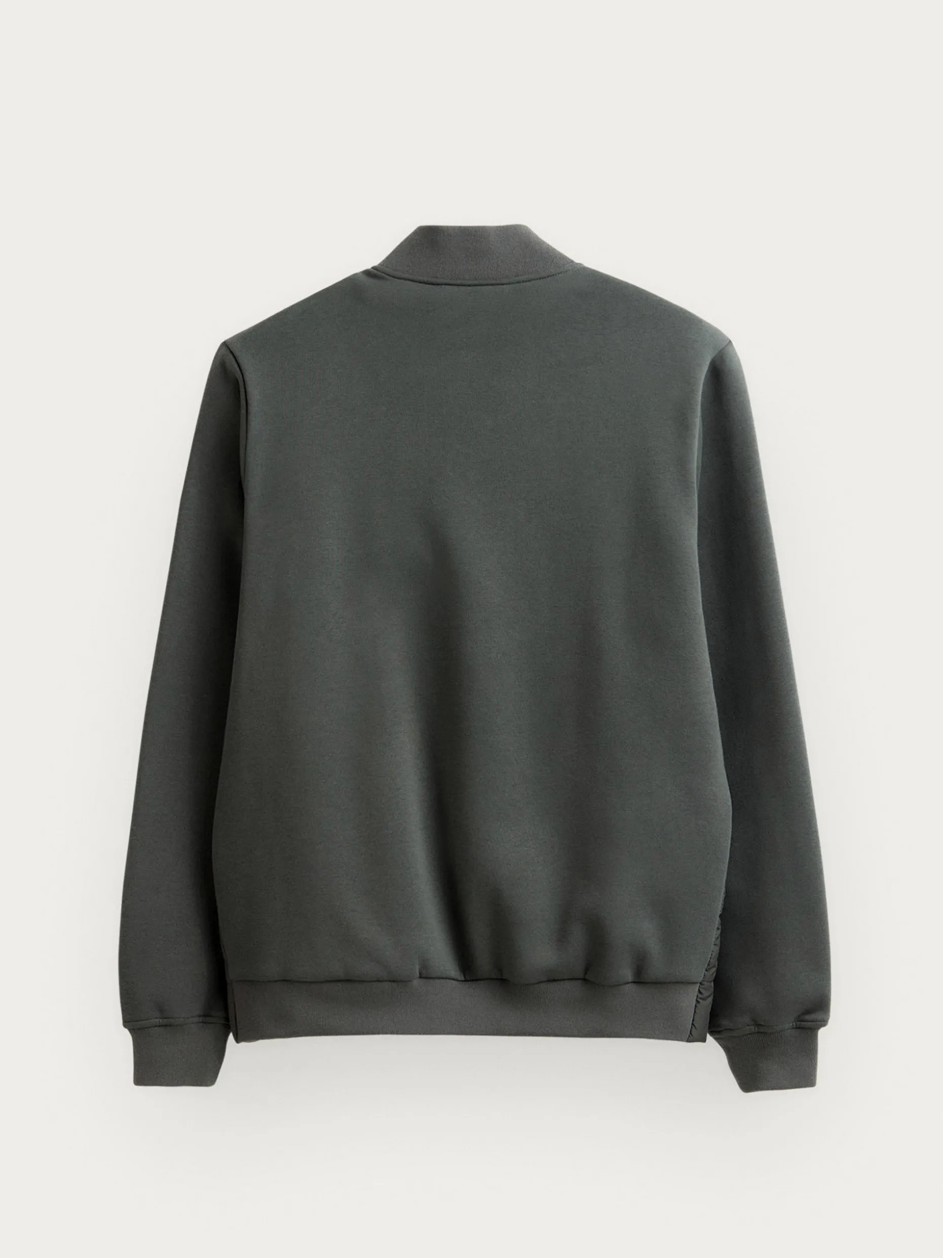 Cappotto Cacciatrice in Pelle con Dettagli Corno - Collezione Autunno/Inverno di Alvaro Moreno