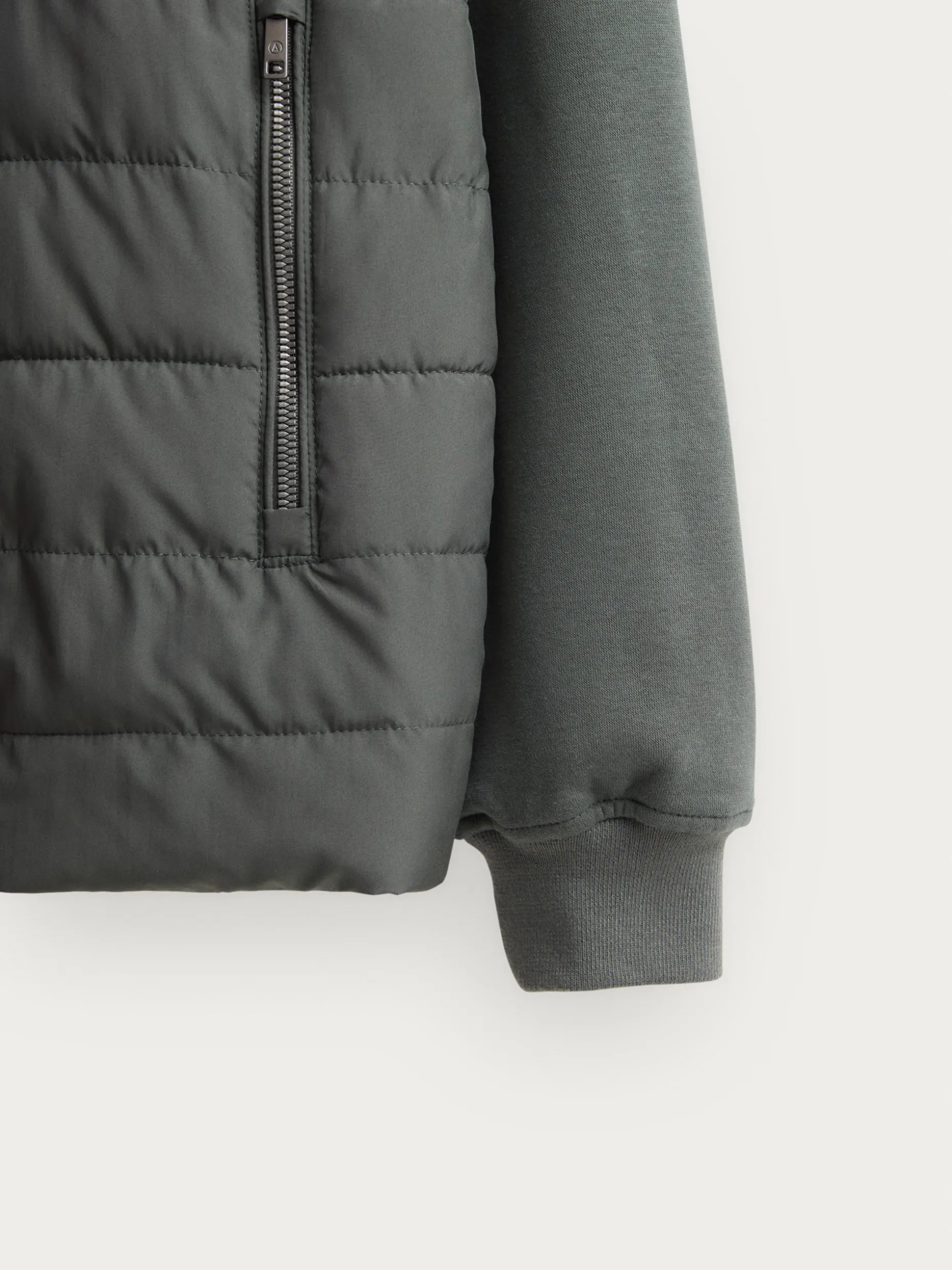 Cappotto Cacciatrice in Pelle con Dettagli Corno - Collezione Autunno/Inverno di Alvaro Moreno