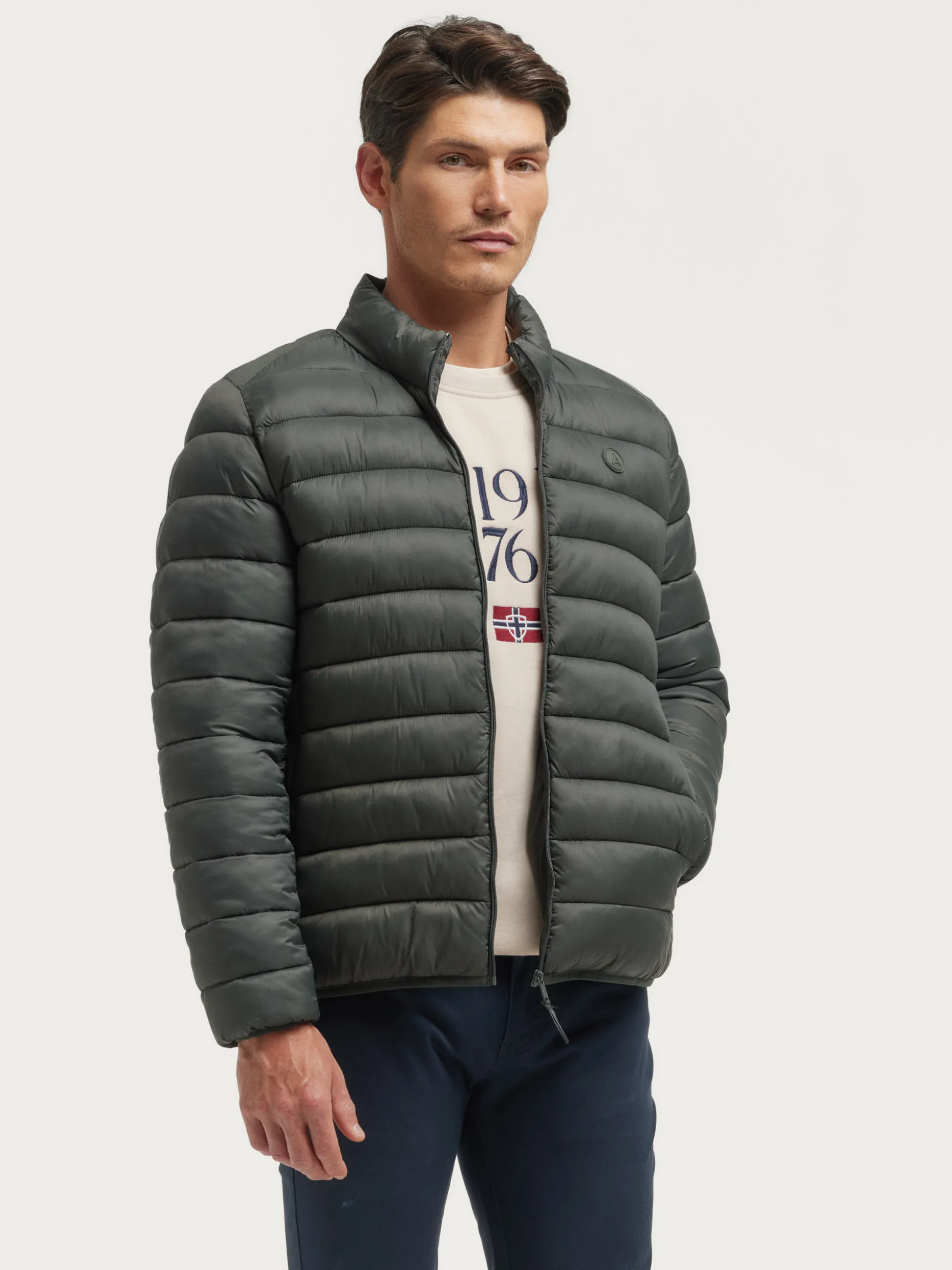 Giacca JIM in Edizione Limitata - Saldi Estivi su Alvaro Moreno | Collezione Cacciatrice Esclusiva