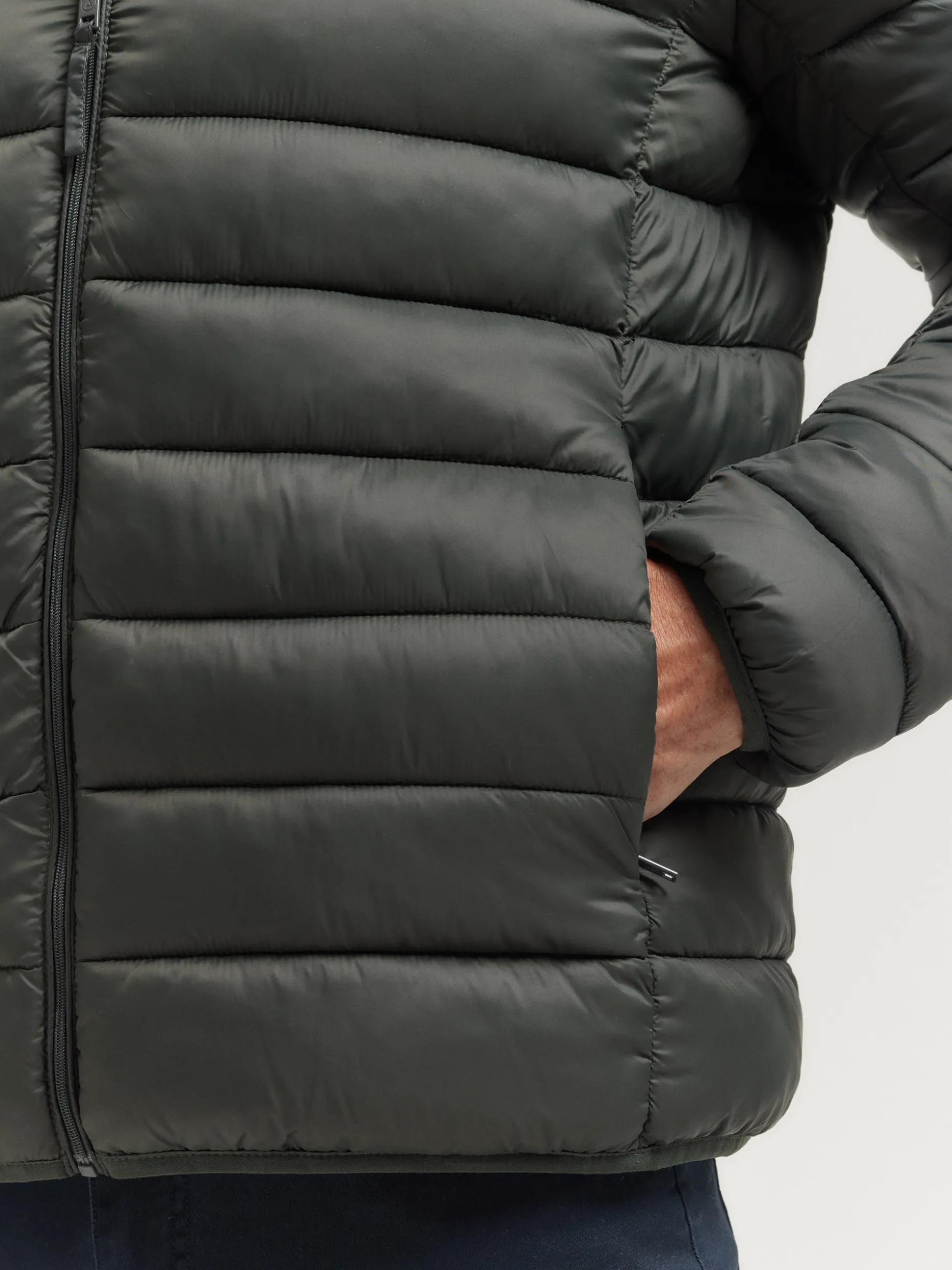 Giacca JIM in Edizione Limitata - Saldi Estivi su Alvaro Moreno | Collezione Cacciatrice Esclusiva