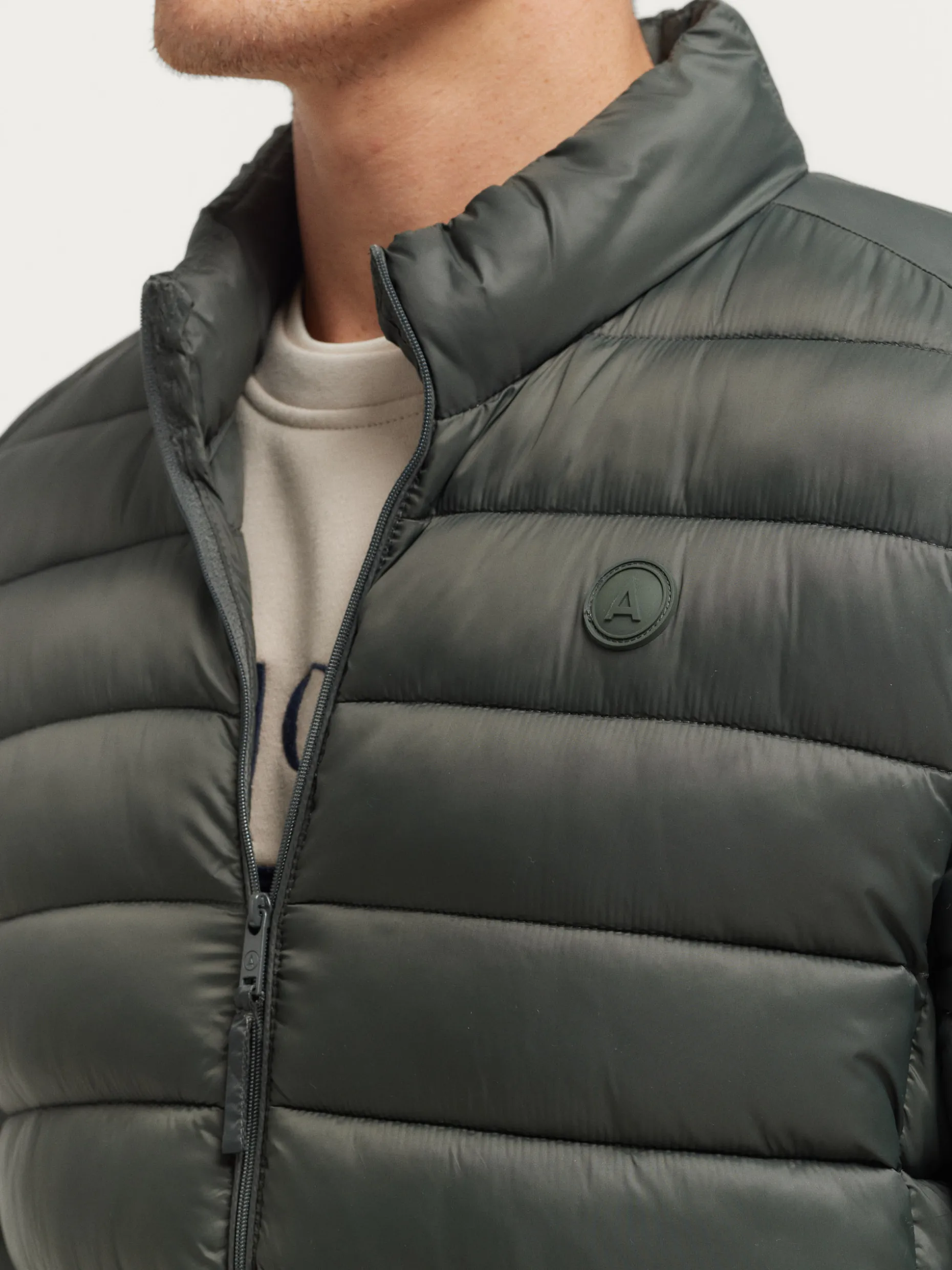 Giacca JIM in Edizione Limitata - Saldi Estivi su Alvaro Moreno | Collezione Cacciatrice Esclusiva