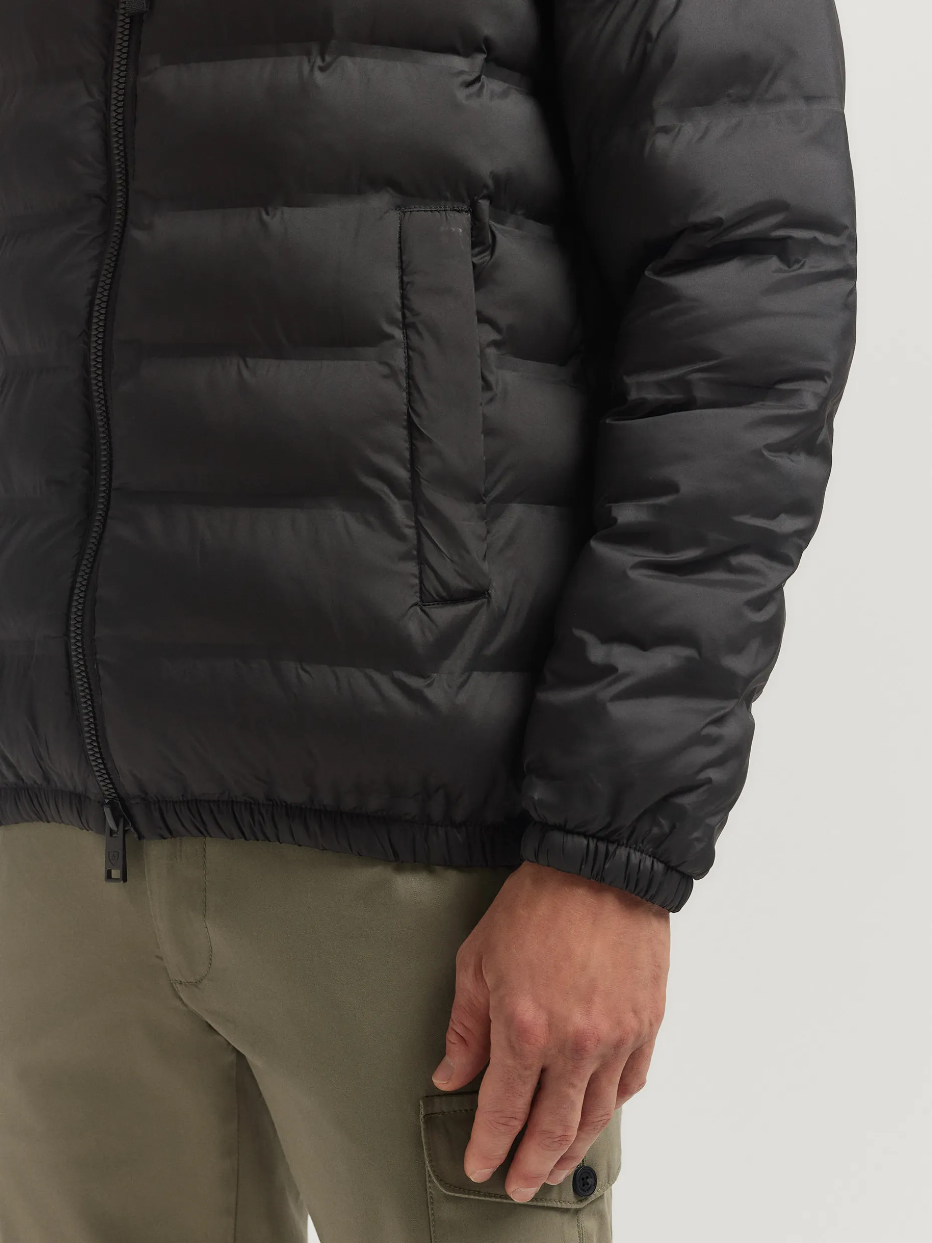 Elegante Giacca CAZADORA MARTELL | Design Alvaro Moreno | Prezzo Imperdibile con Stile Unico!